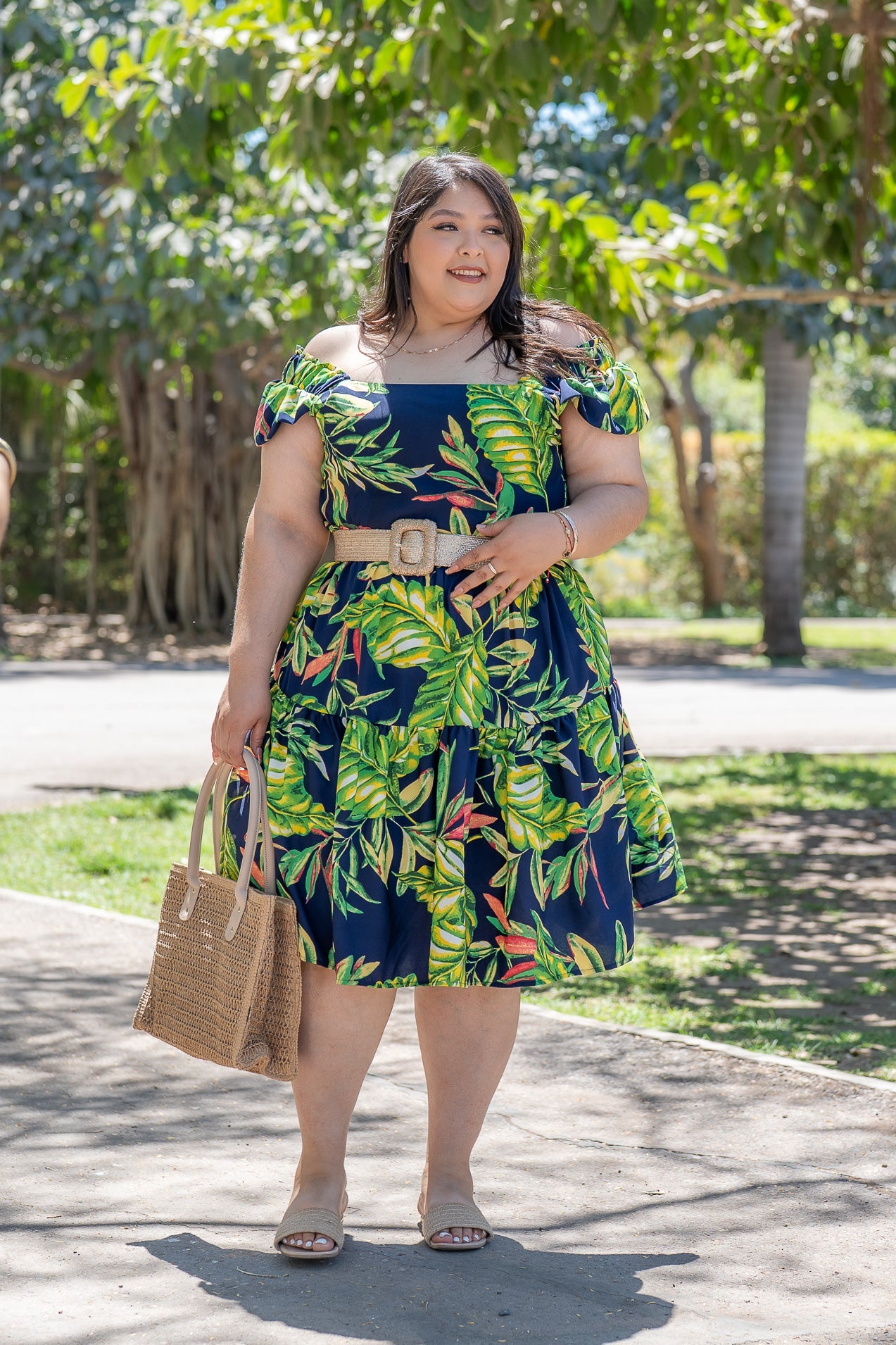 Vestidos Curvy Elegantes y Modernos