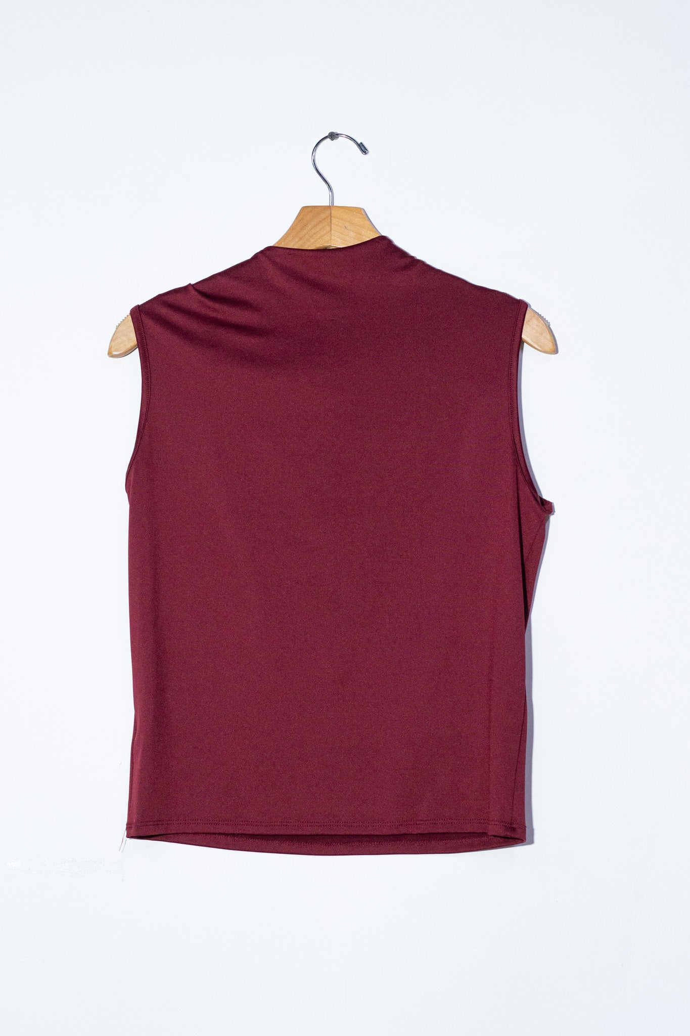 Blusa asimetrica c/detalle tinta