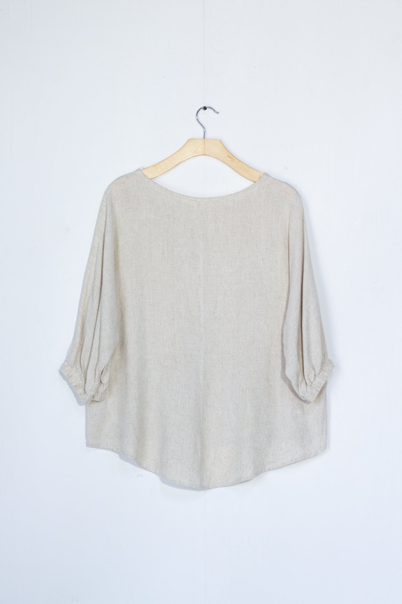 Blusa lisa lino c/collar