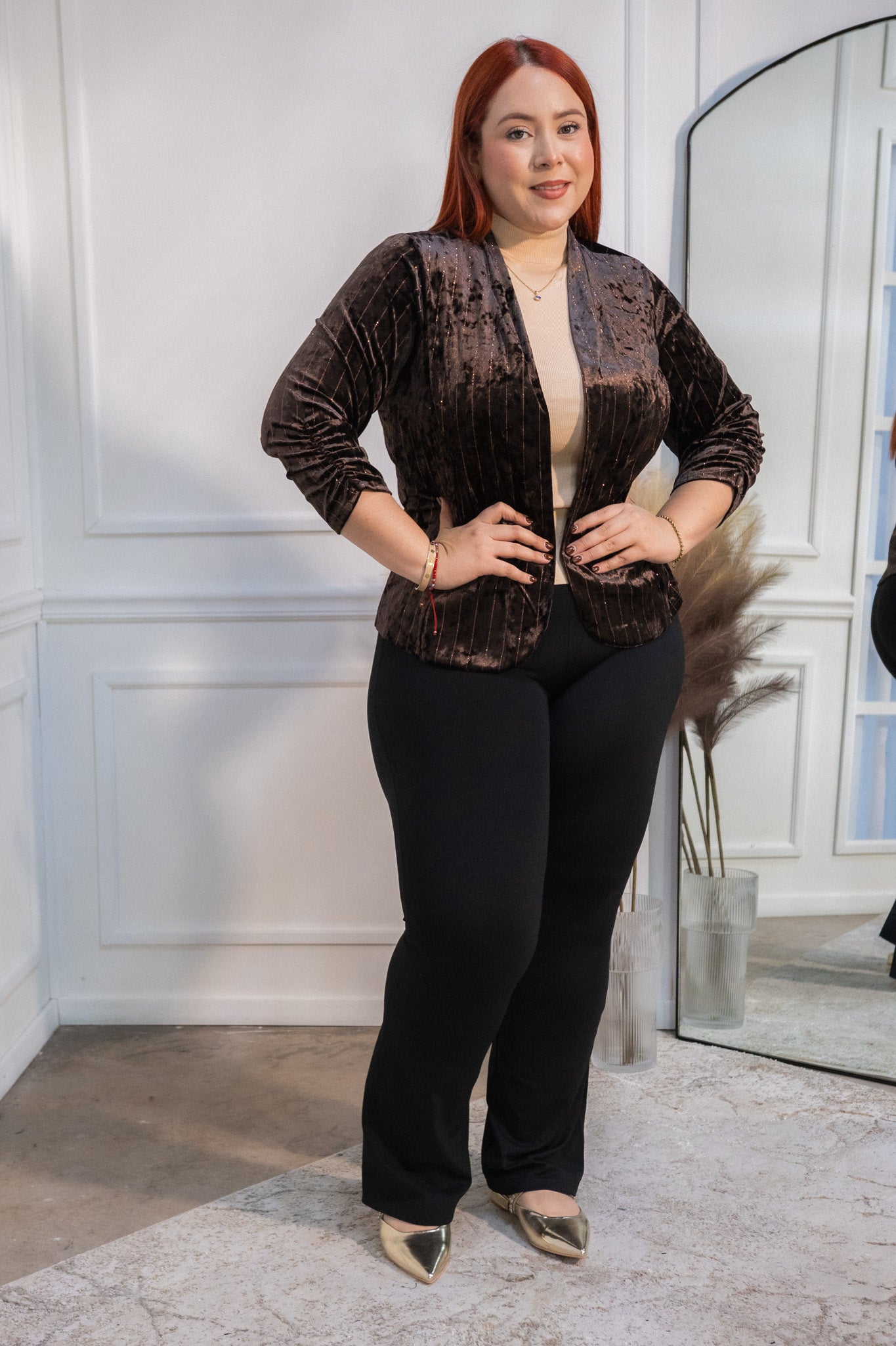 Blazer terciopelo con brillos cafe