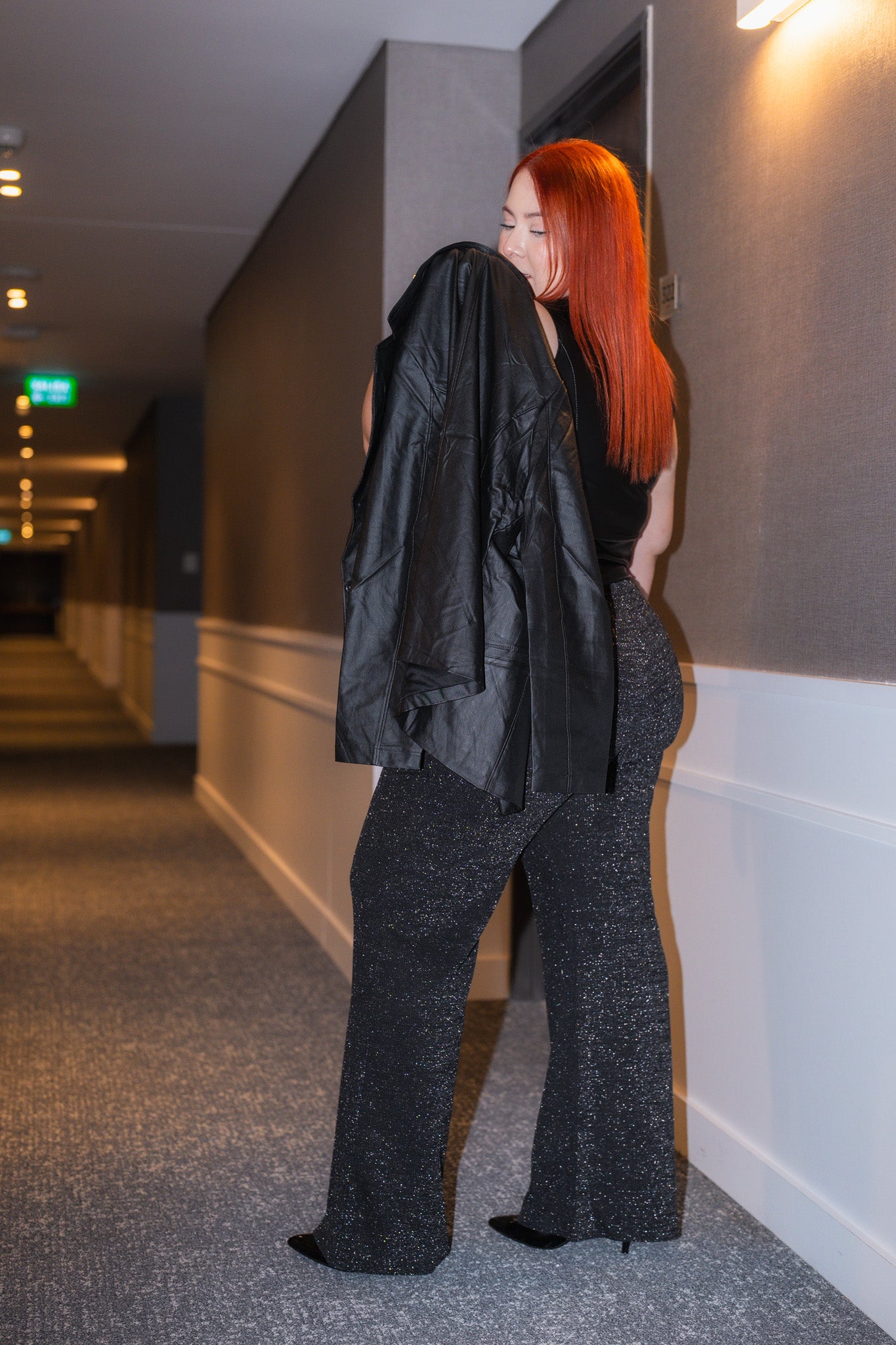 Chaleco cuero liso negro