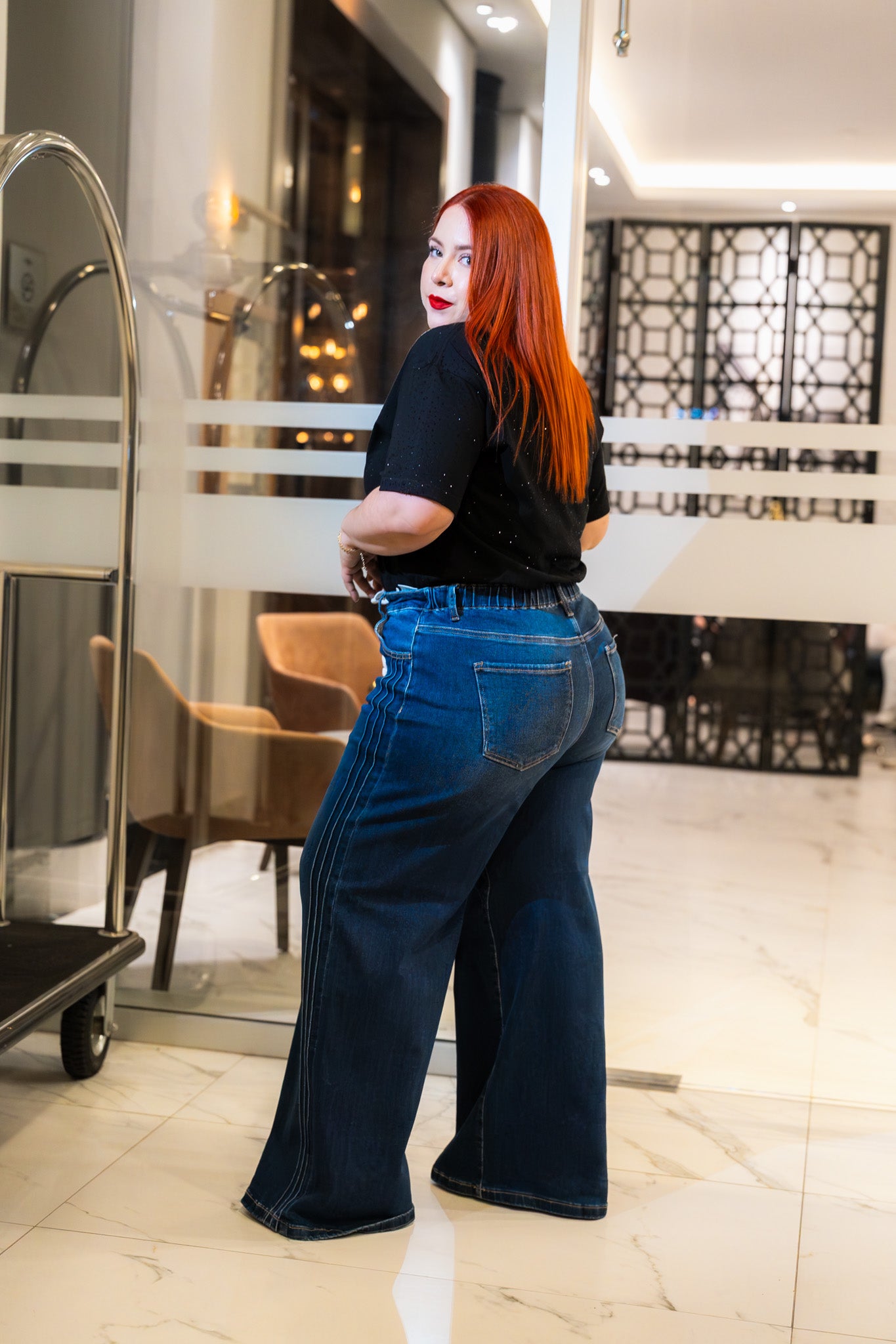 Jeans pinzas con cordon osc