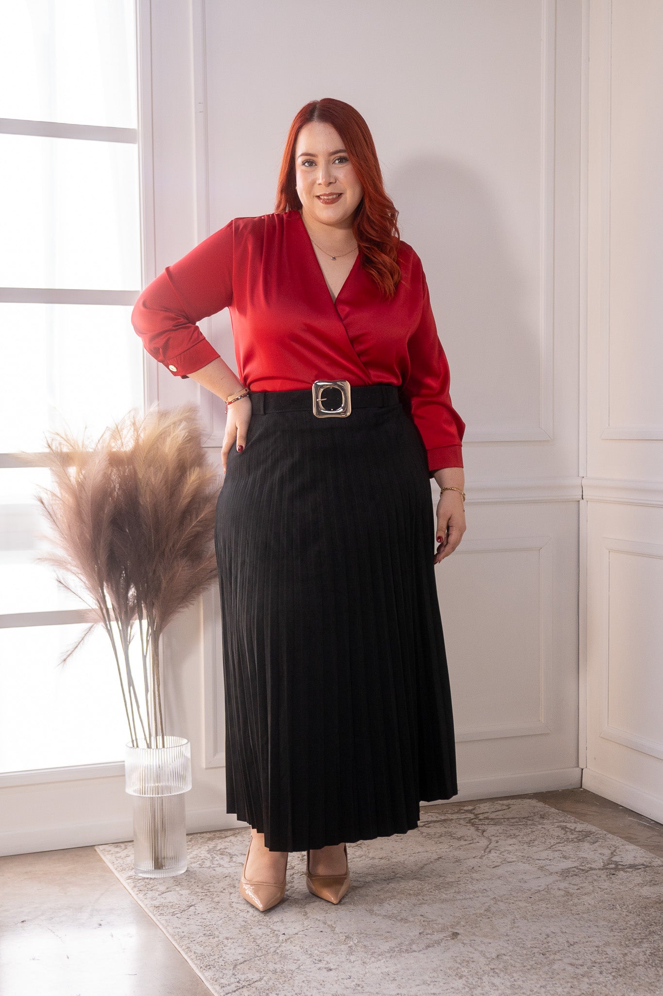 FALDA LARGA PLISADA GAMUZA NEG