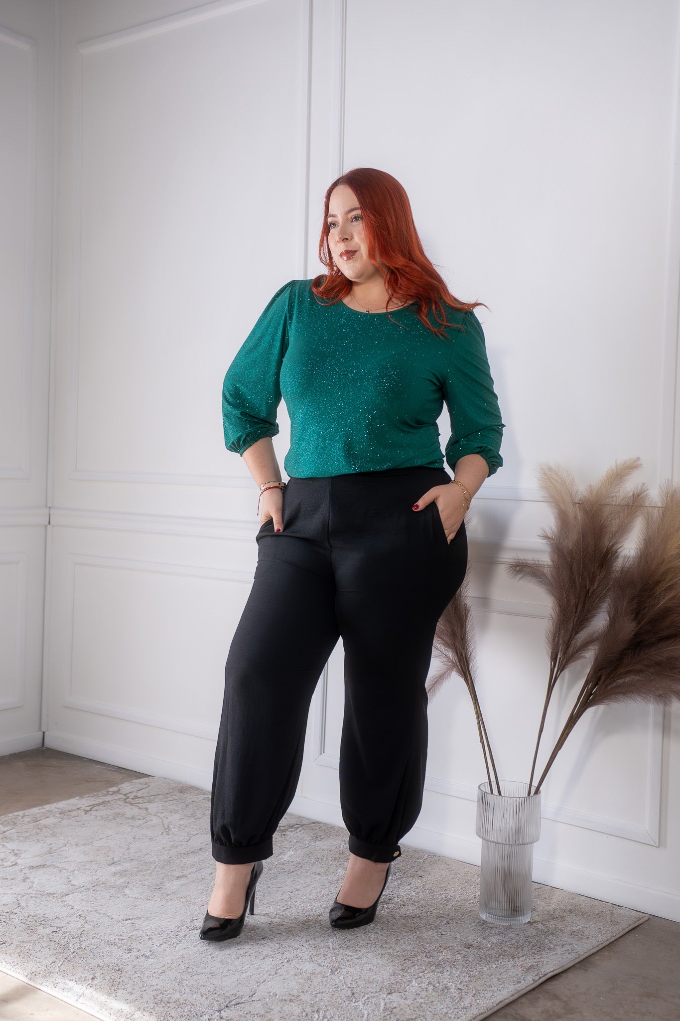 Pantalon liso tipo jogger neg