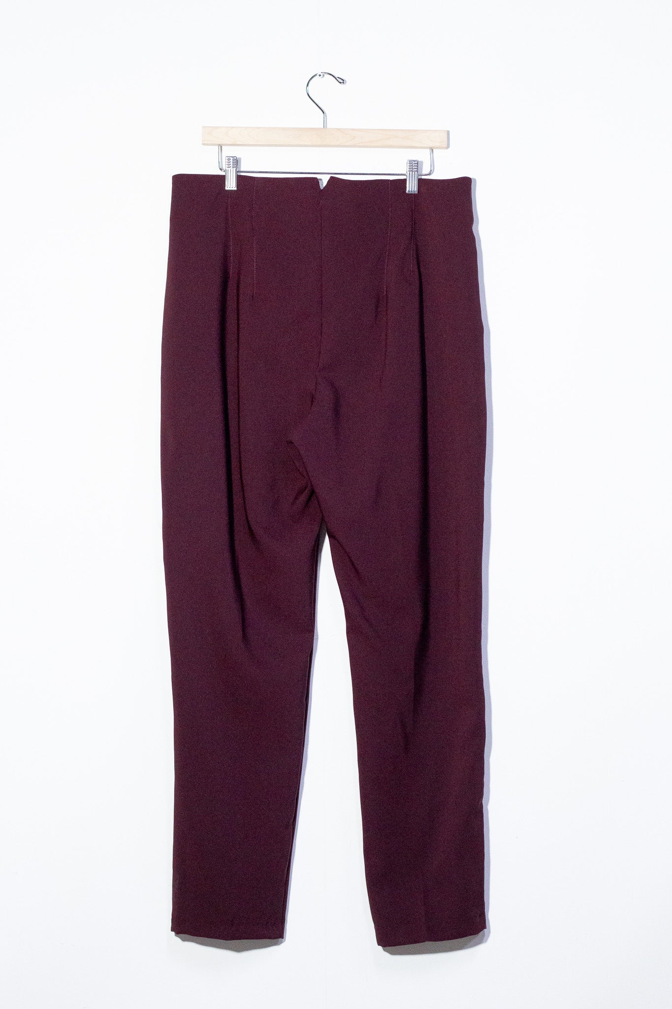 Pantalon tipo zara tinto
