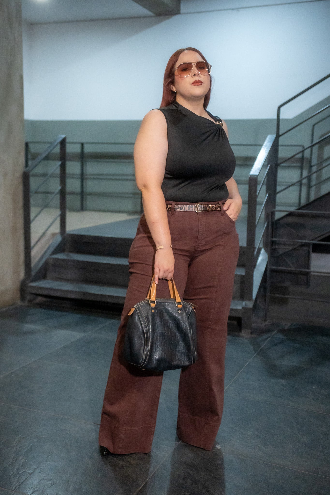 Blusa asimetrica c/detalle