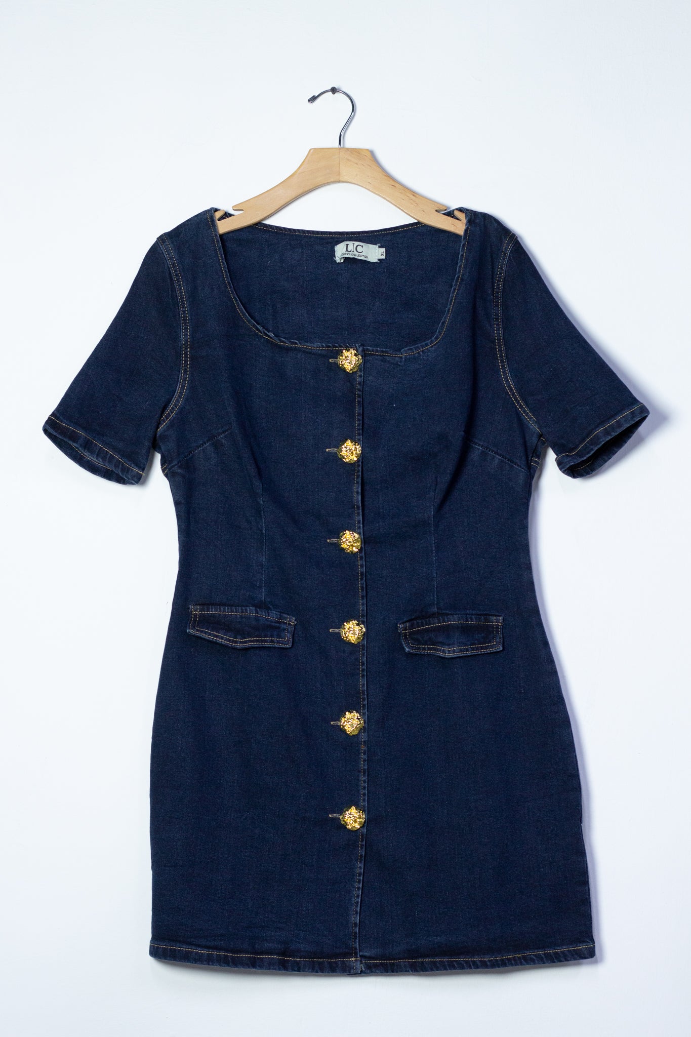 Vestido corto denim c/botones