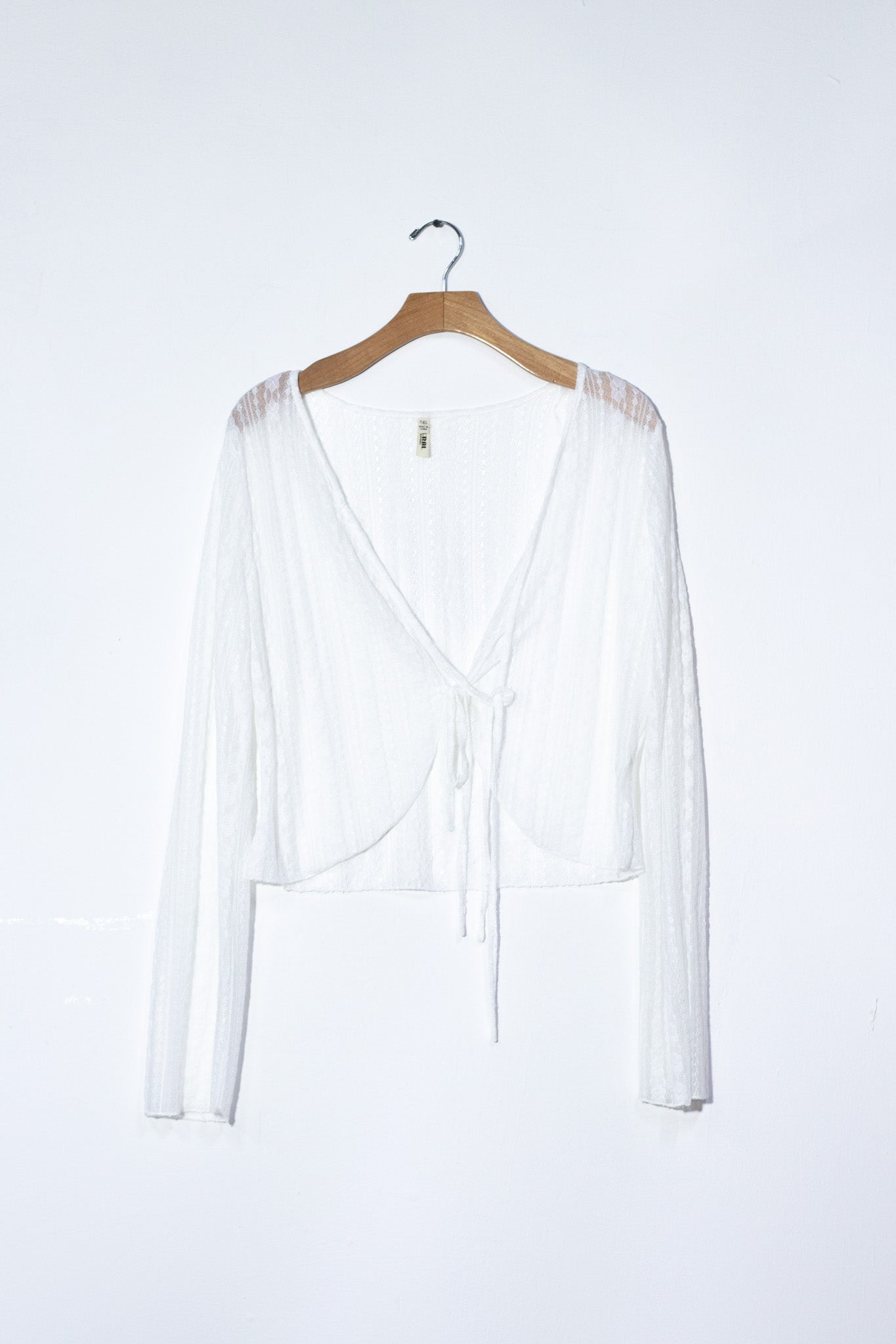 Blusa de encaje blanca