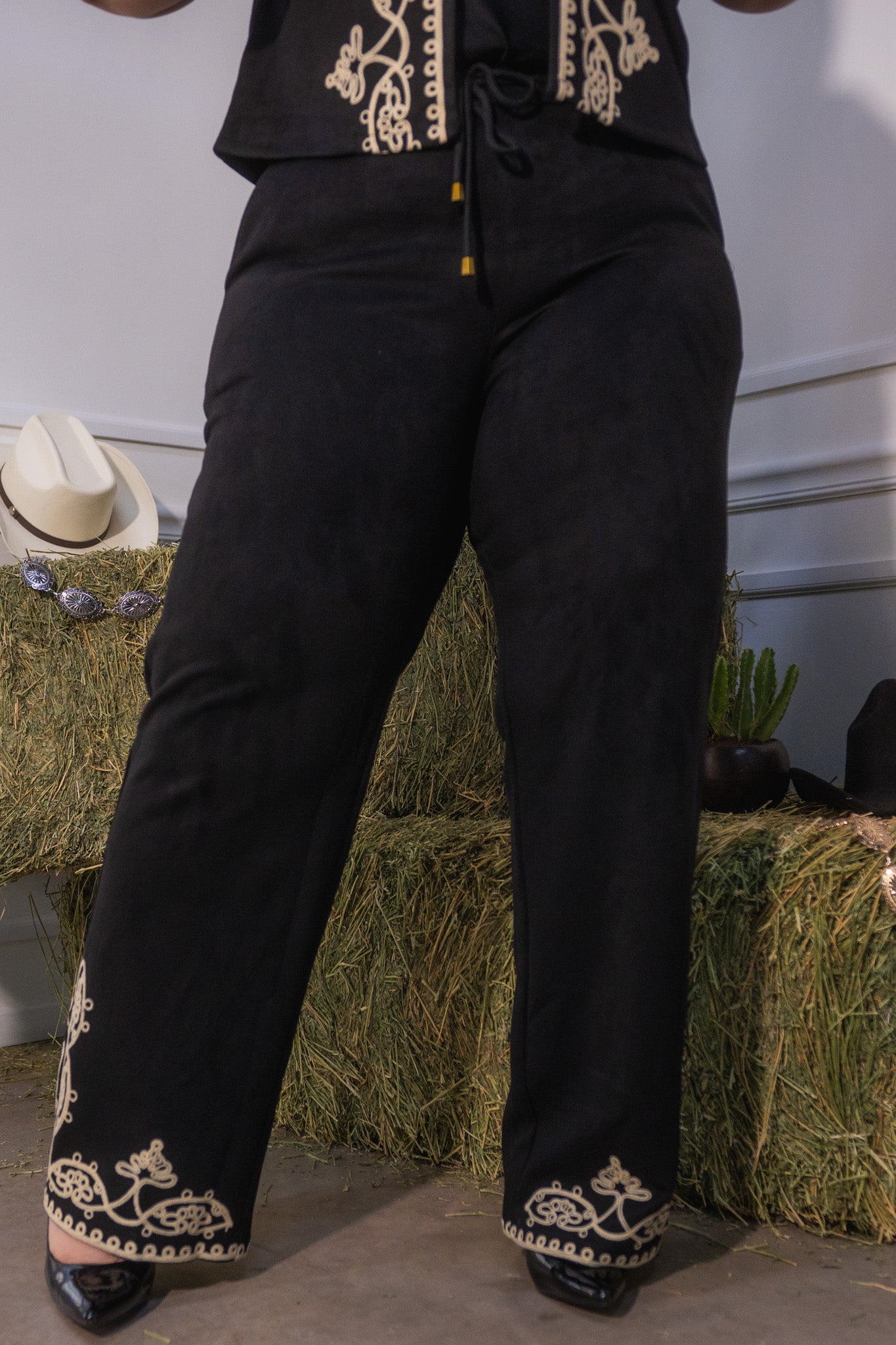 Set pantalon con chaleco gamusa