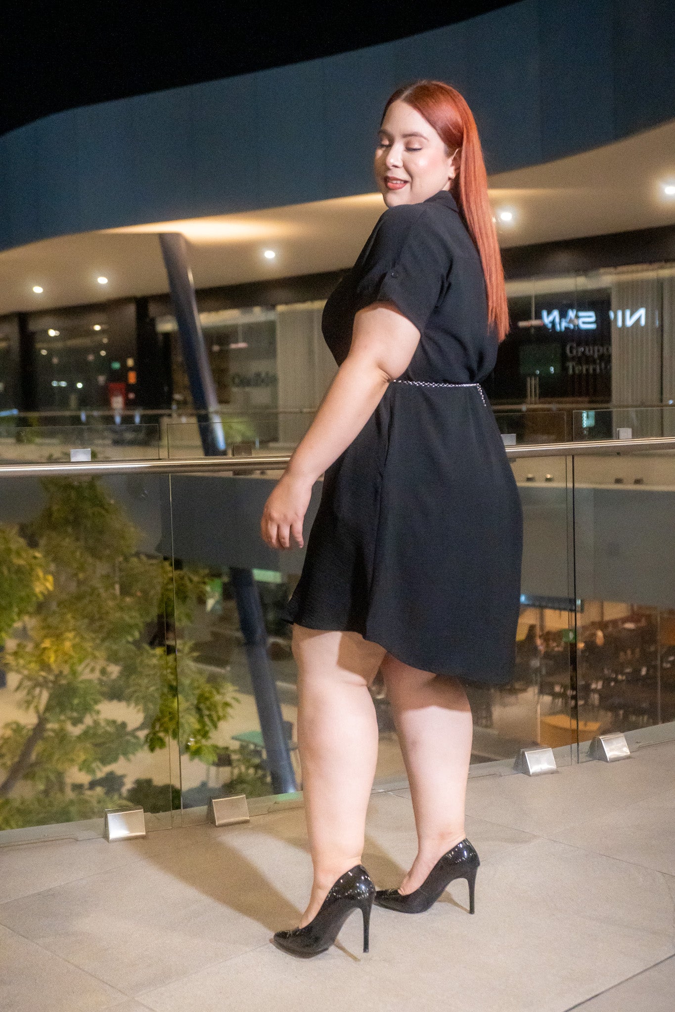 Vestido corto camisero neg