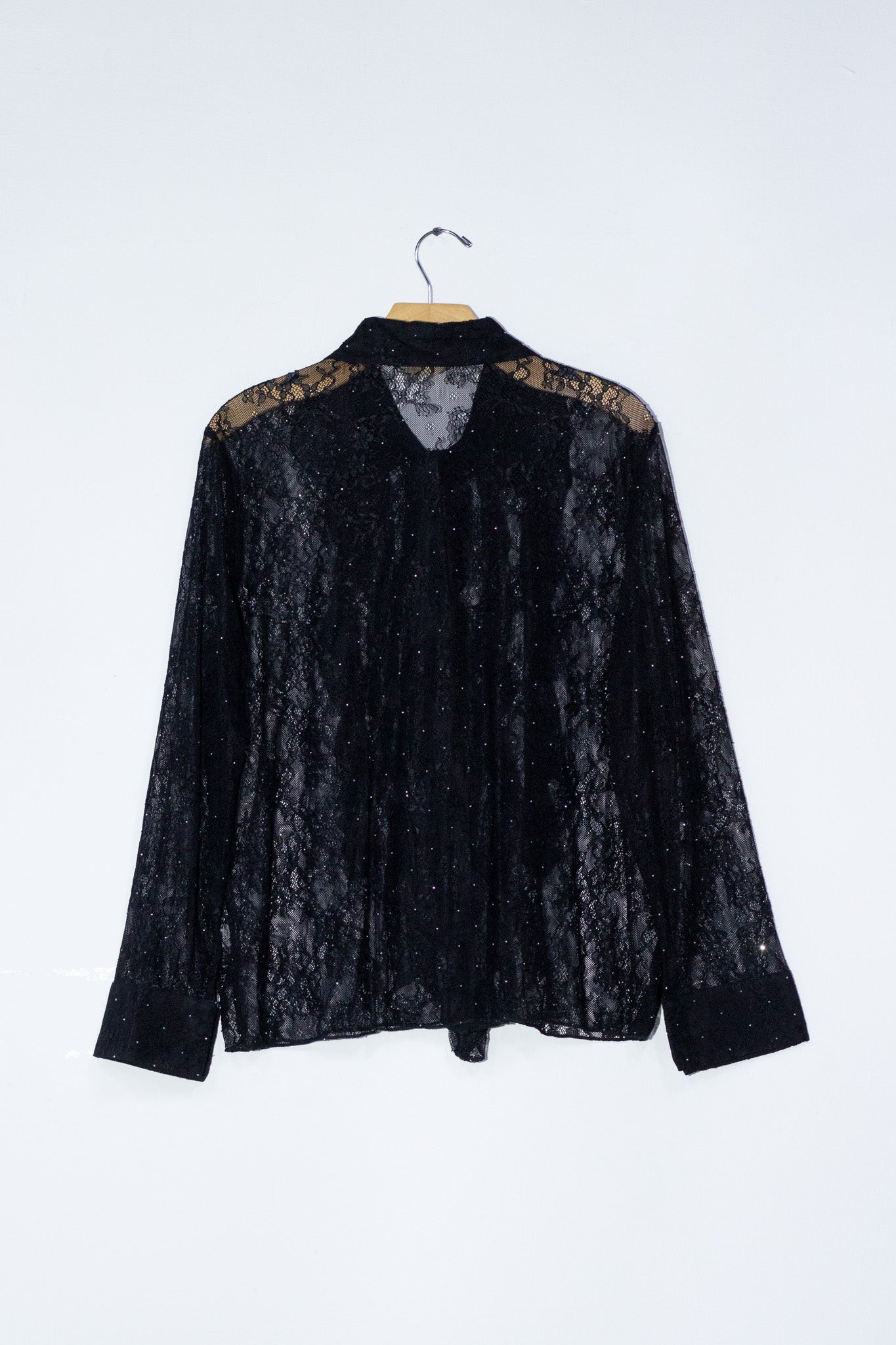 Camisa encaje con escarolas