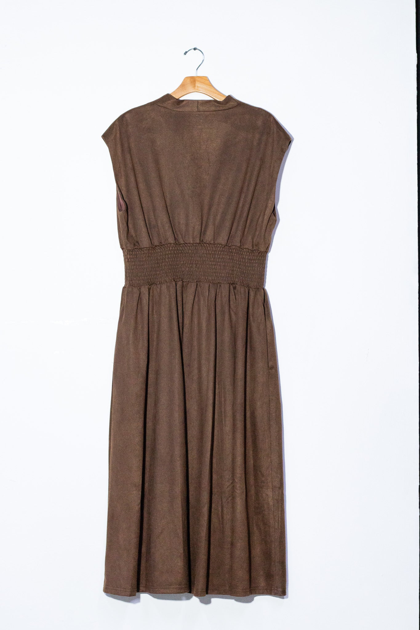 Vestido con ziper frontal pana cafe