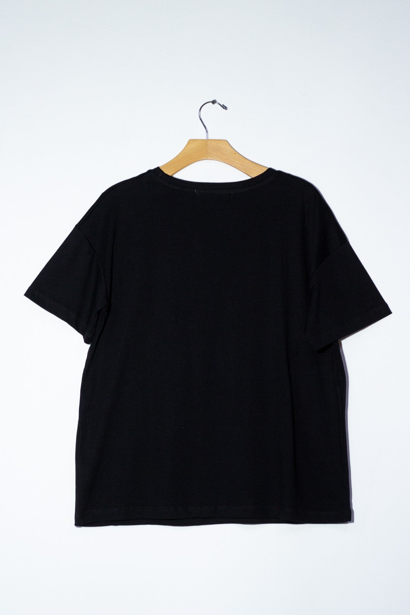 Playera con barbas neg