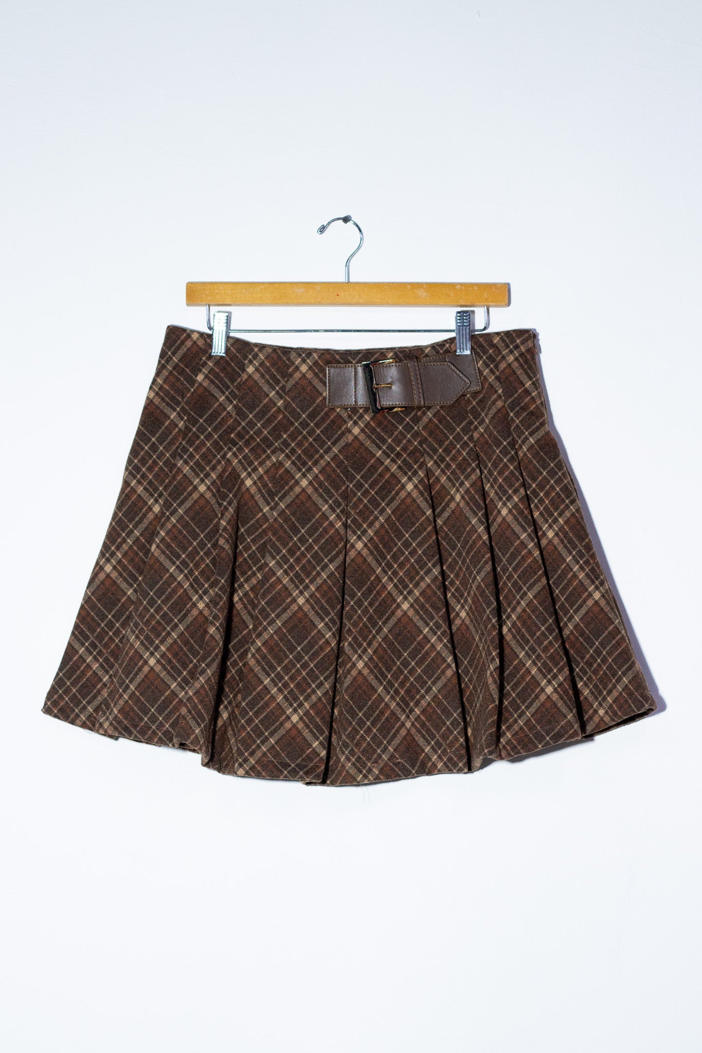 Falda a cuadros con cinto cafe
