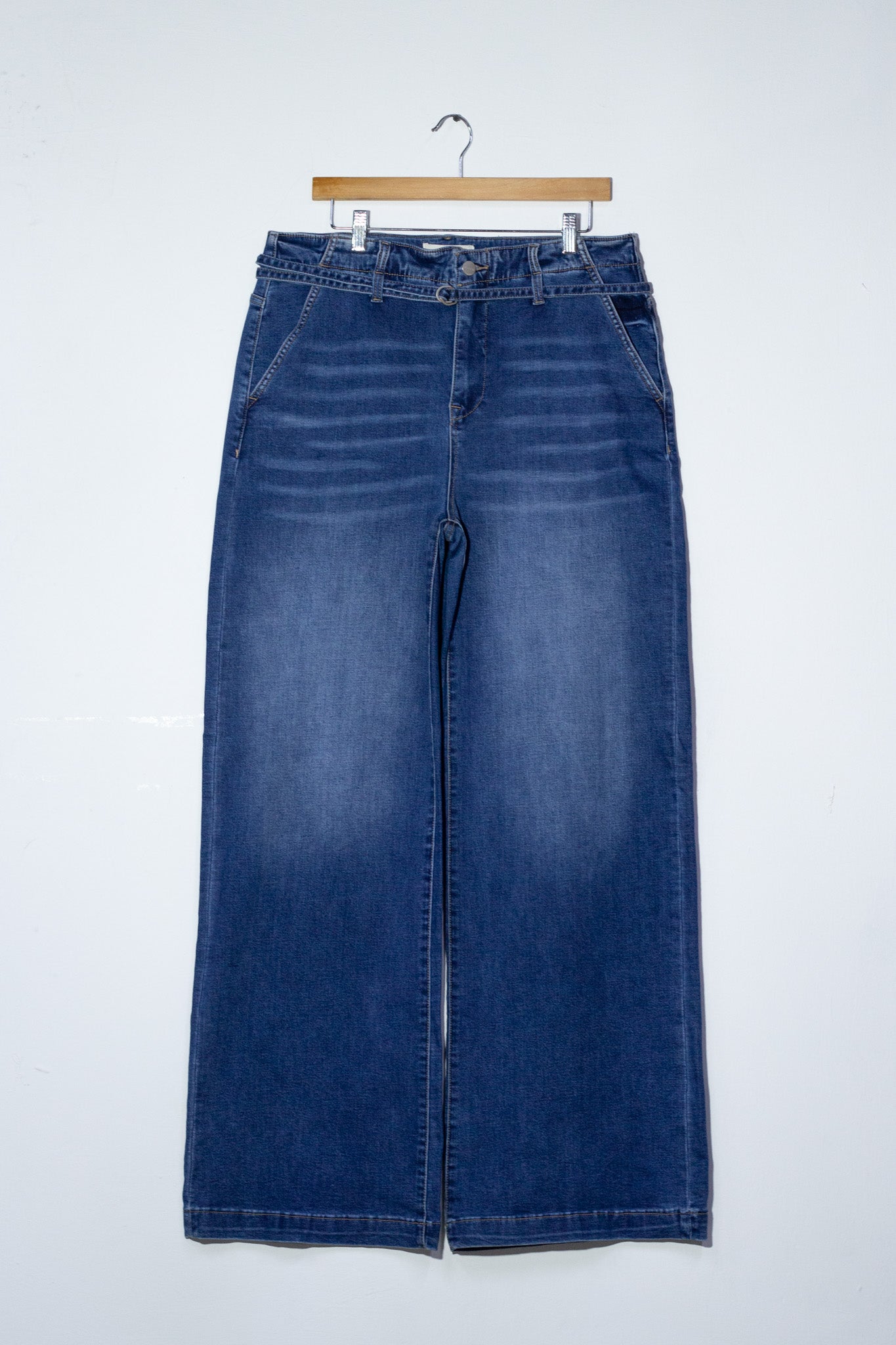 Jeans wide leg c/cinto osc