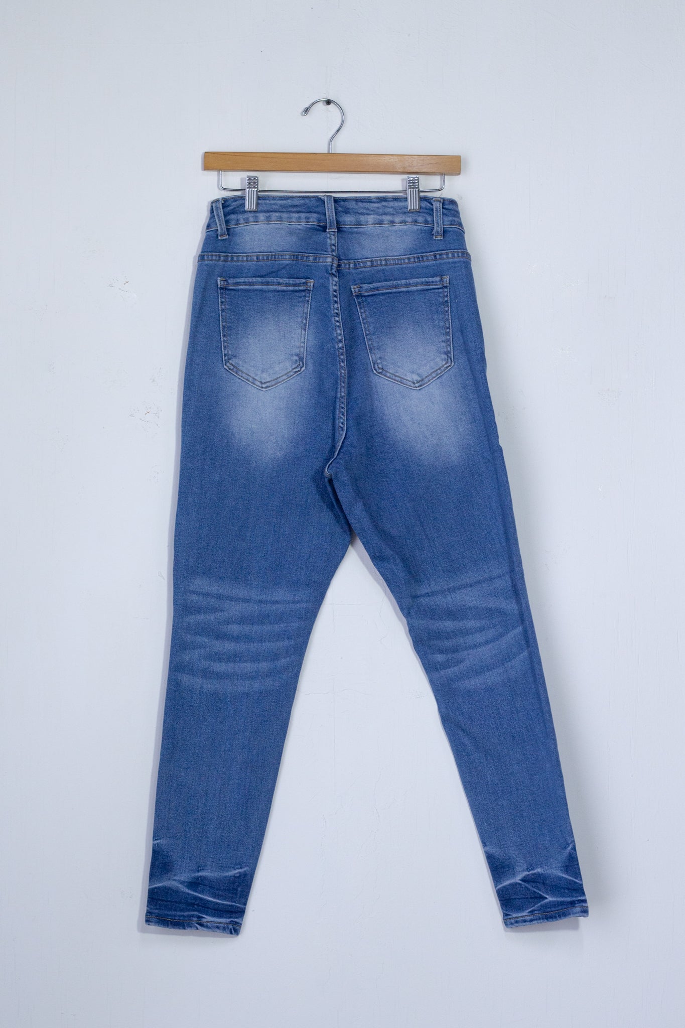 Jeans skinny liso claro