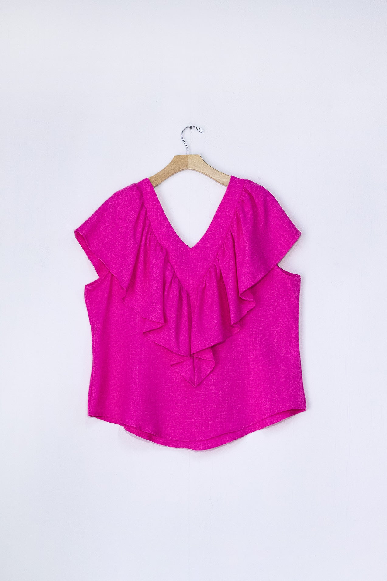 Blusa con Olanes en Cuello