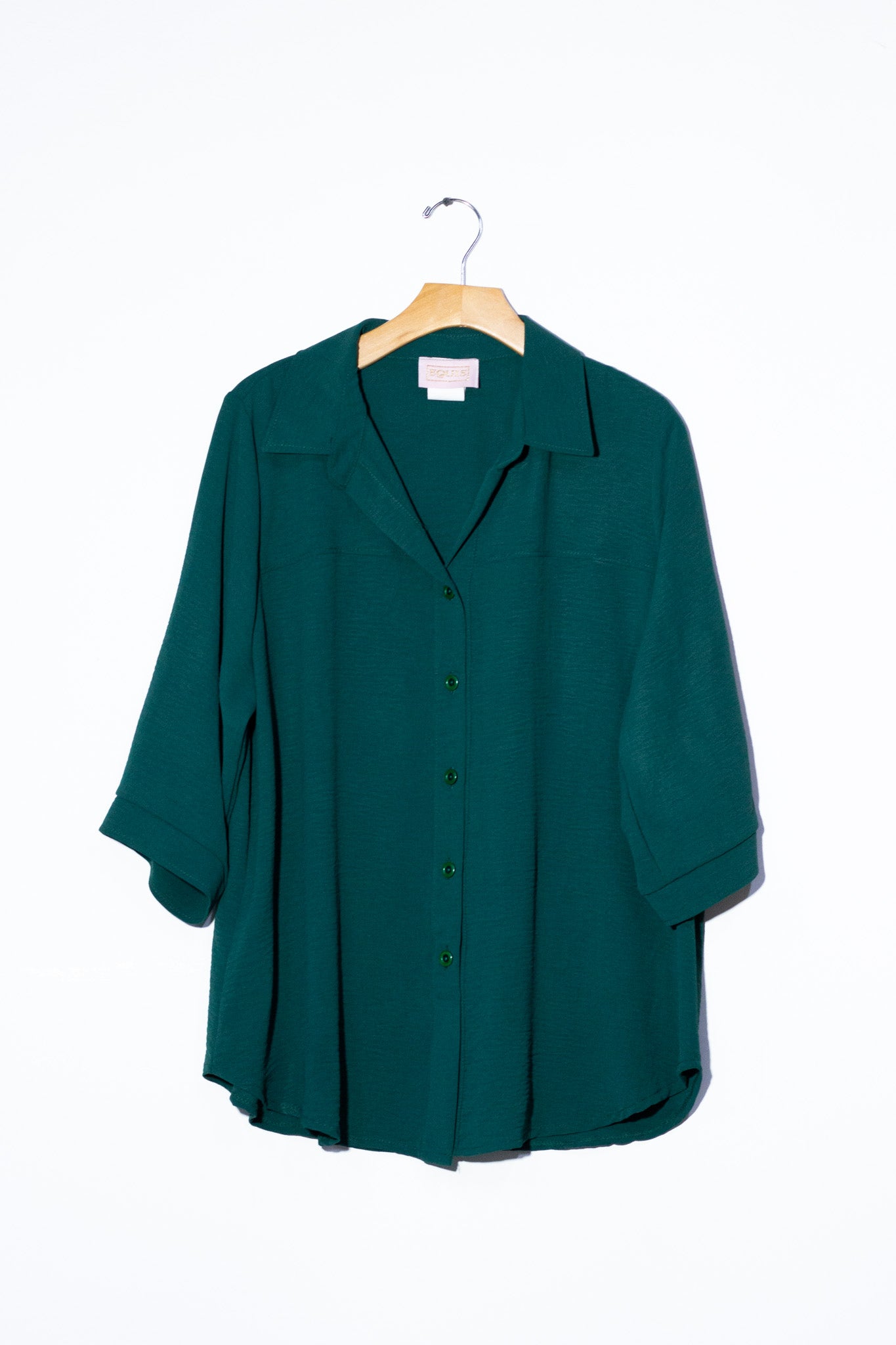 Camisa lisa manga 3/4 verde y blanca