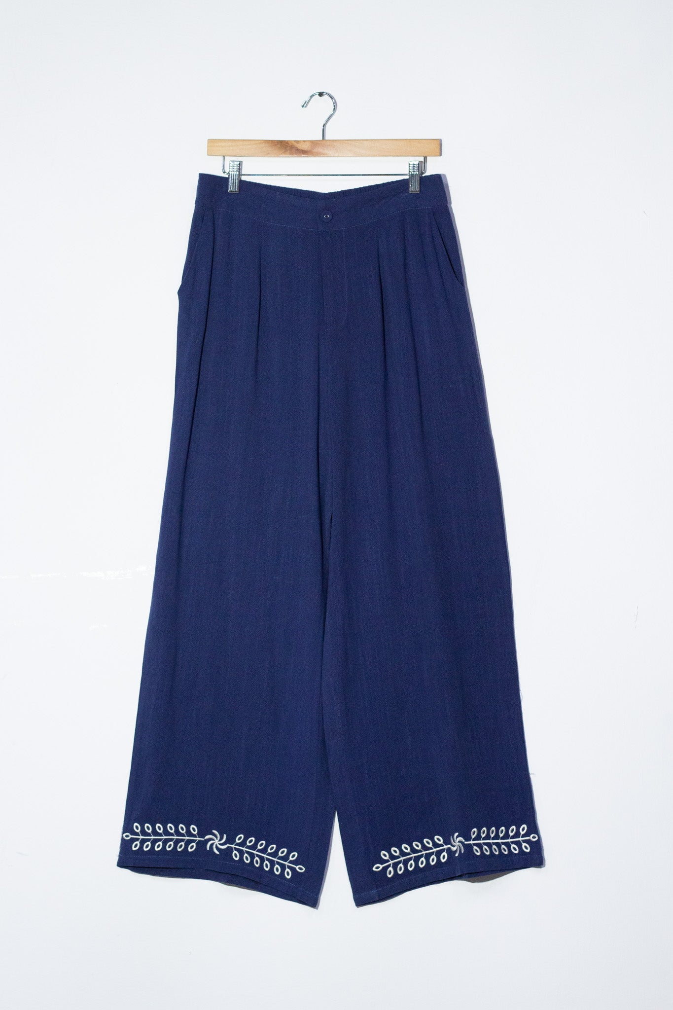 Set pantalon y chaleco bordado azul