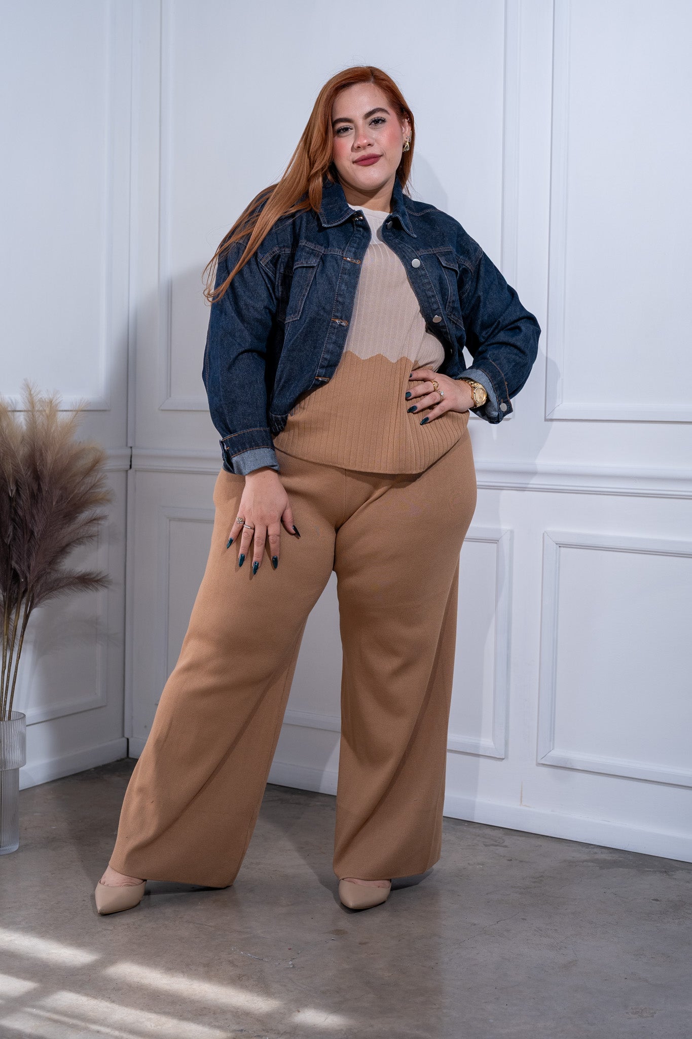 Set pantalon de punto con granjas bei