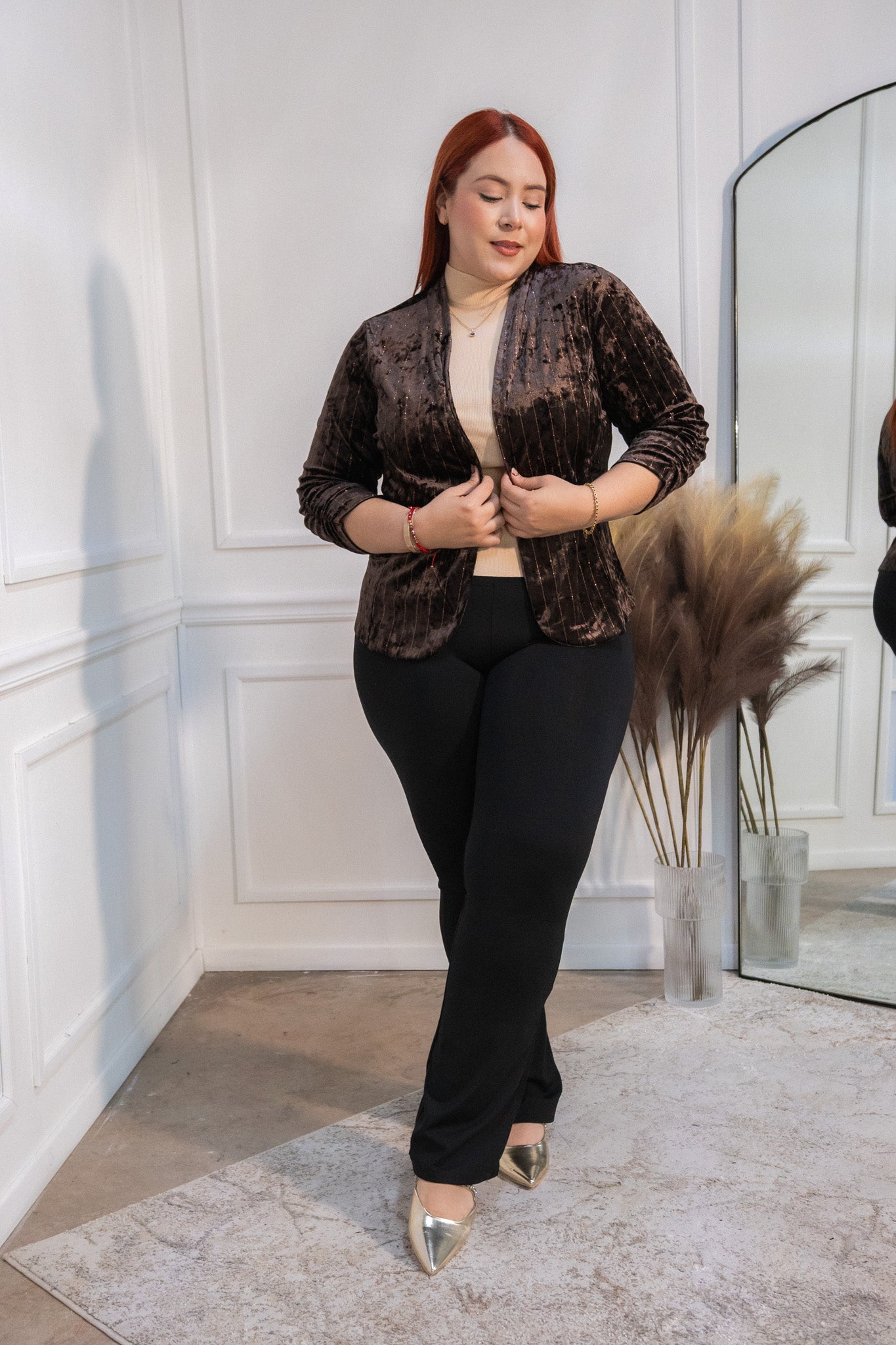 Blazer terciopelo con brillos cafe