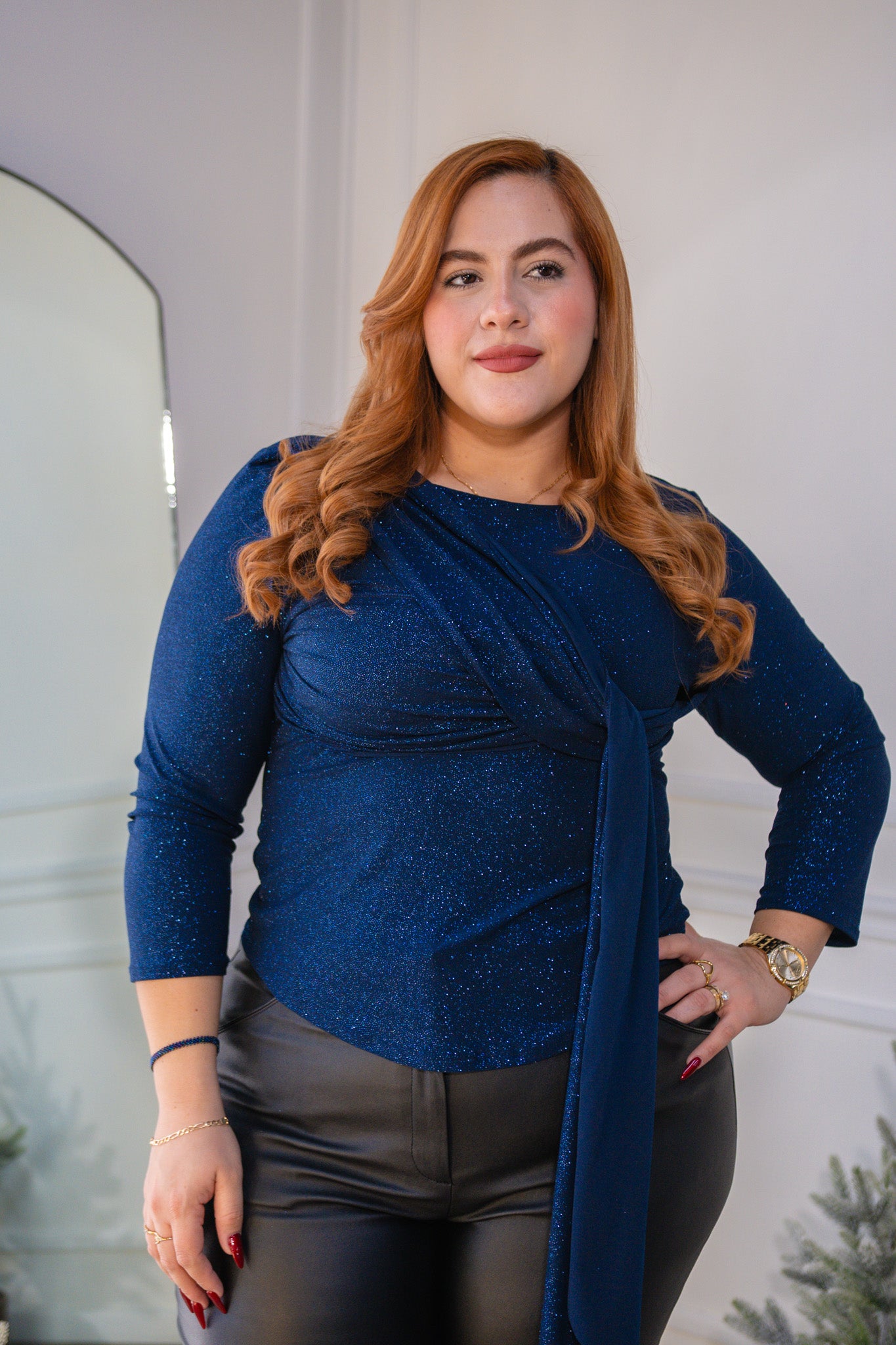 BLUSA CON LAZO GLITTER AZUL