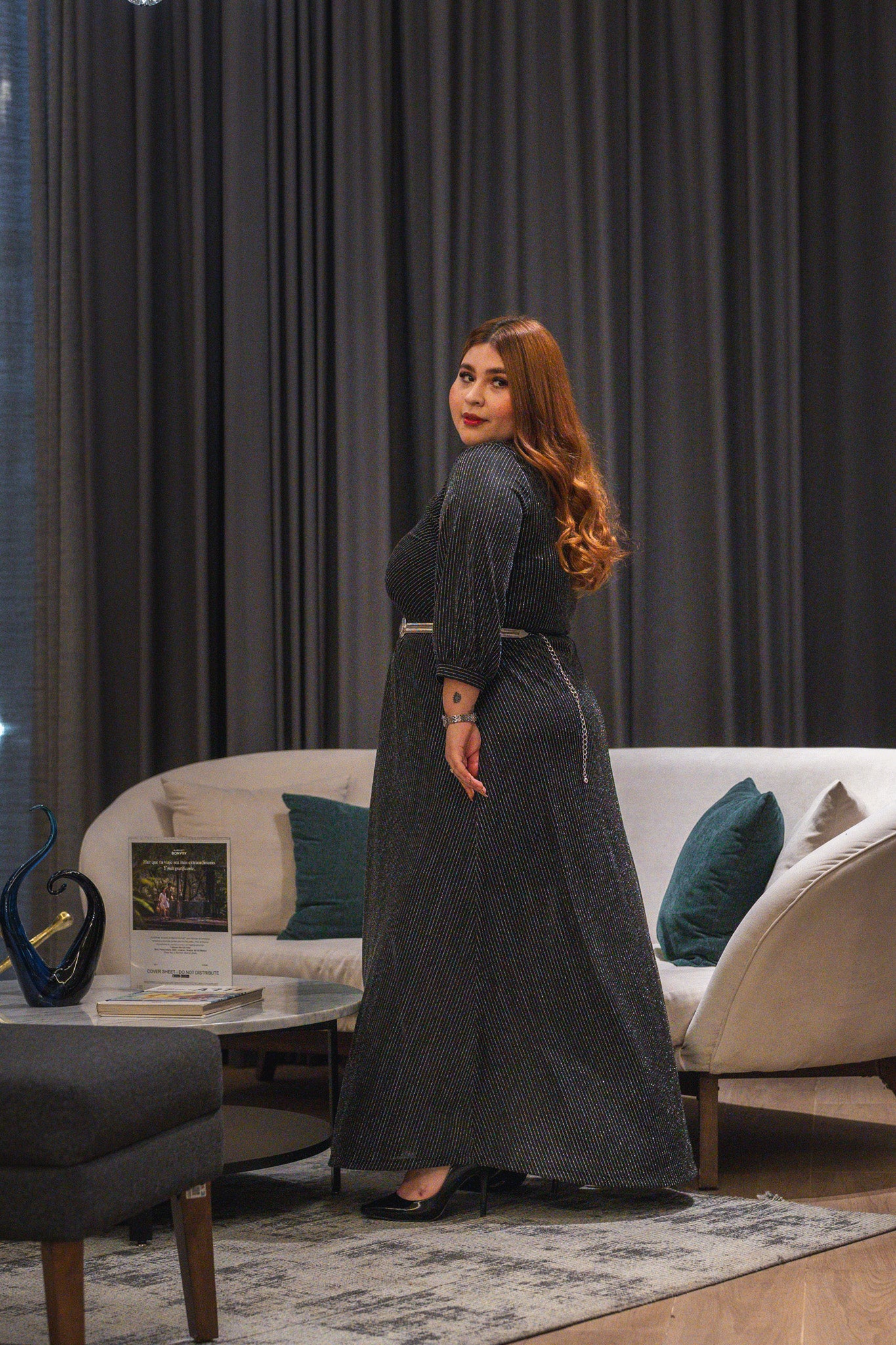 Vestido largo con lineas neg