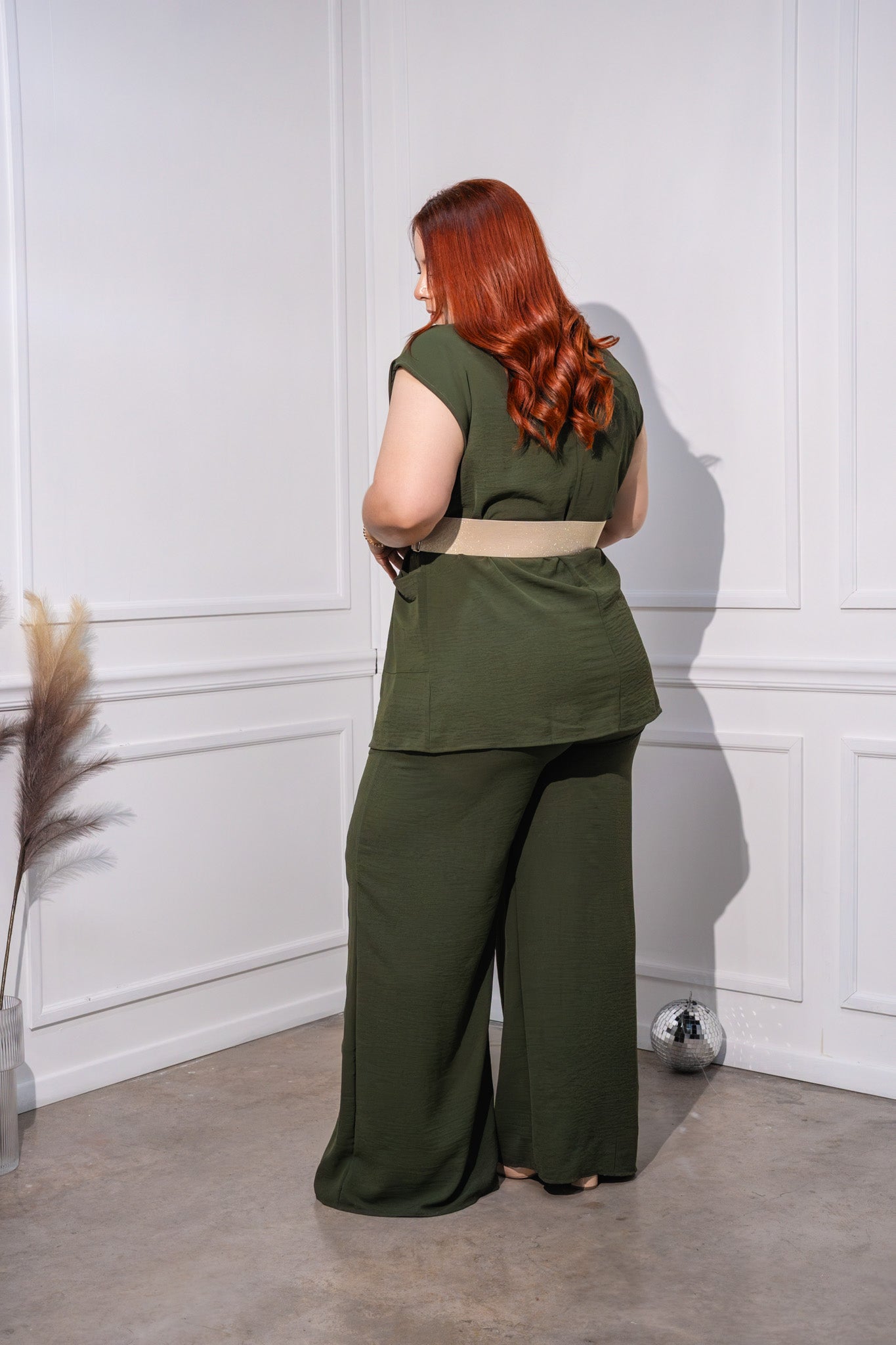 Set pantalon con chaleco olivo