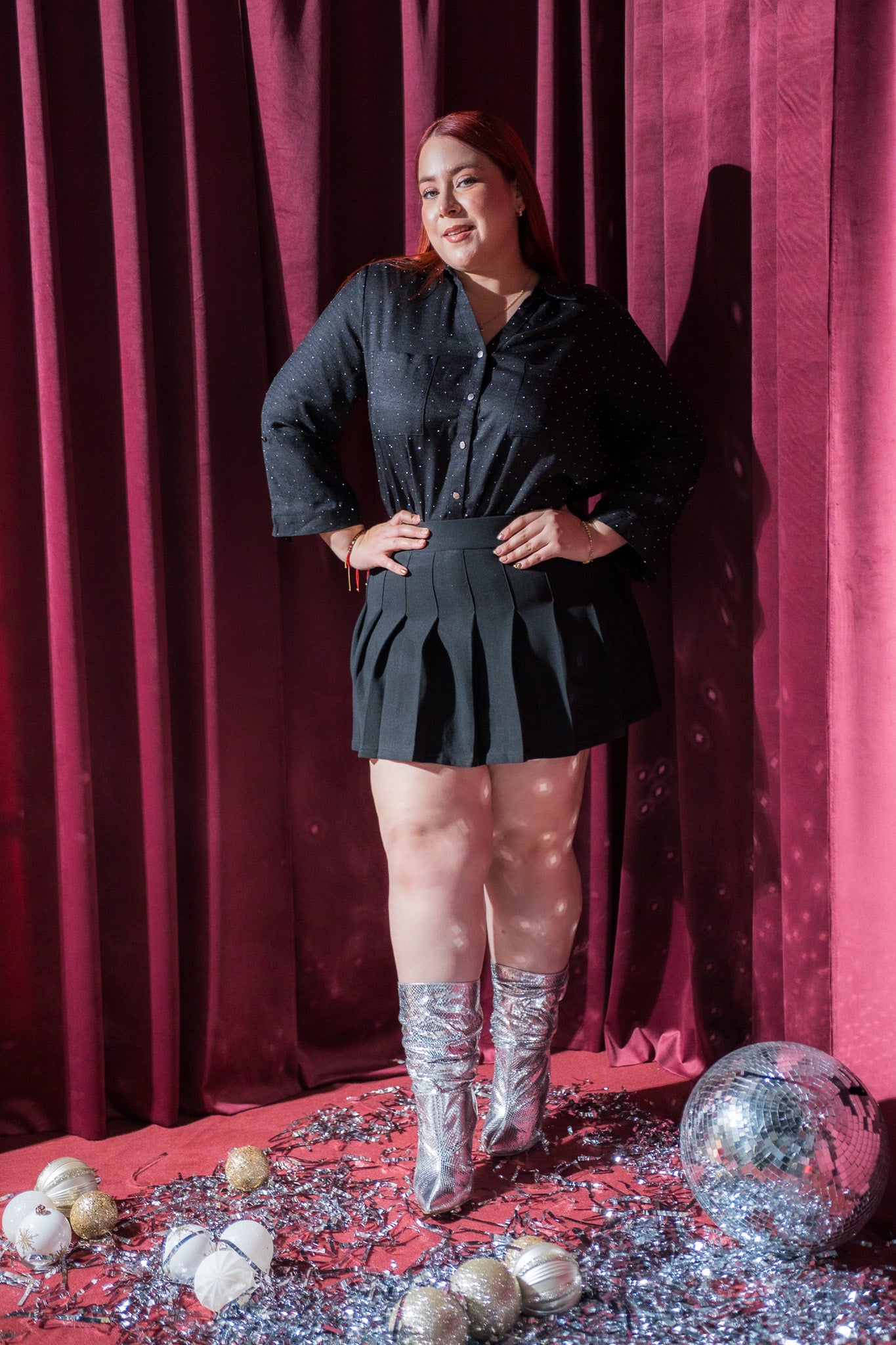 Camisa con brillos negra