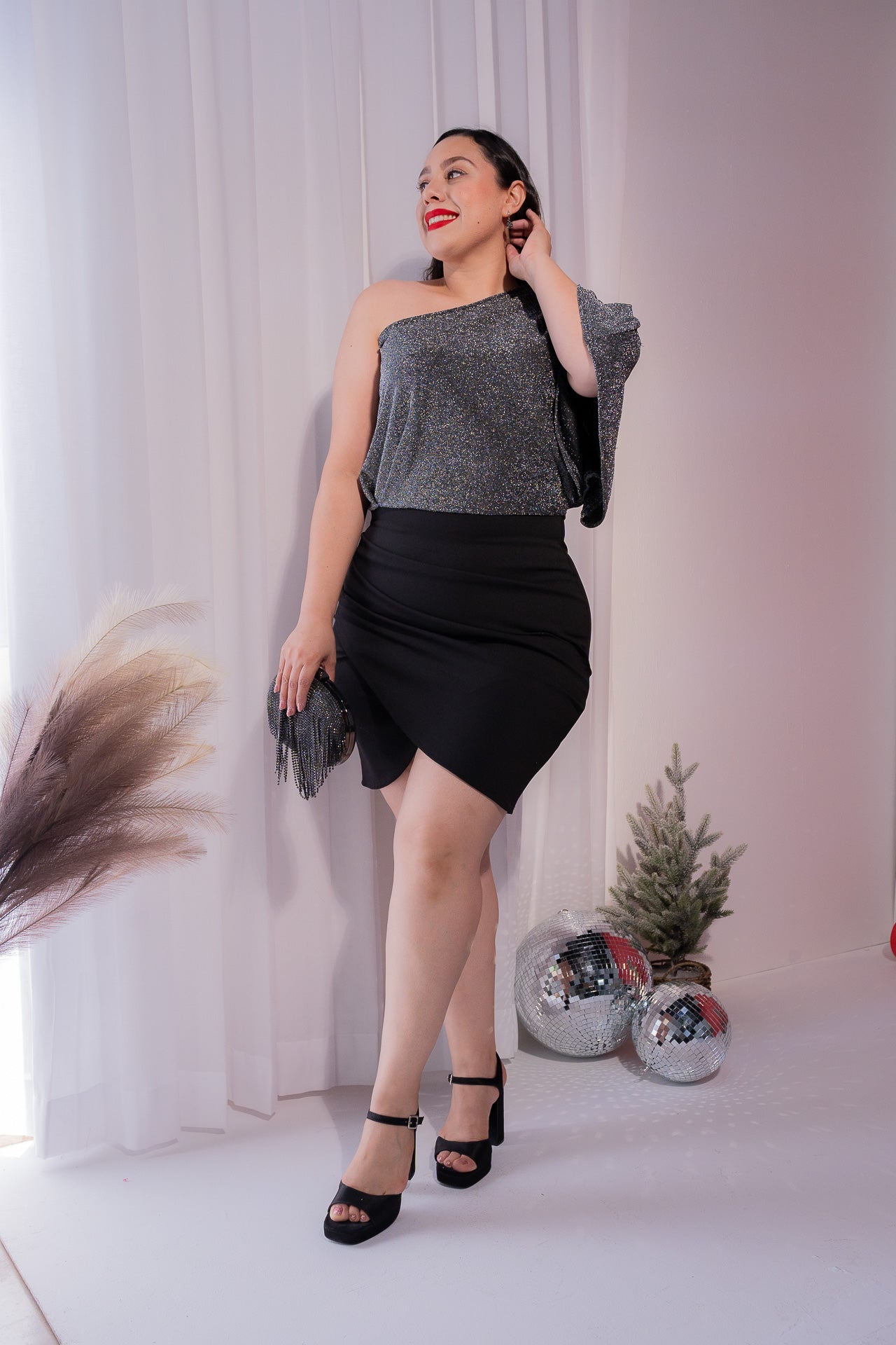 Vestido Brillo Un Hombro