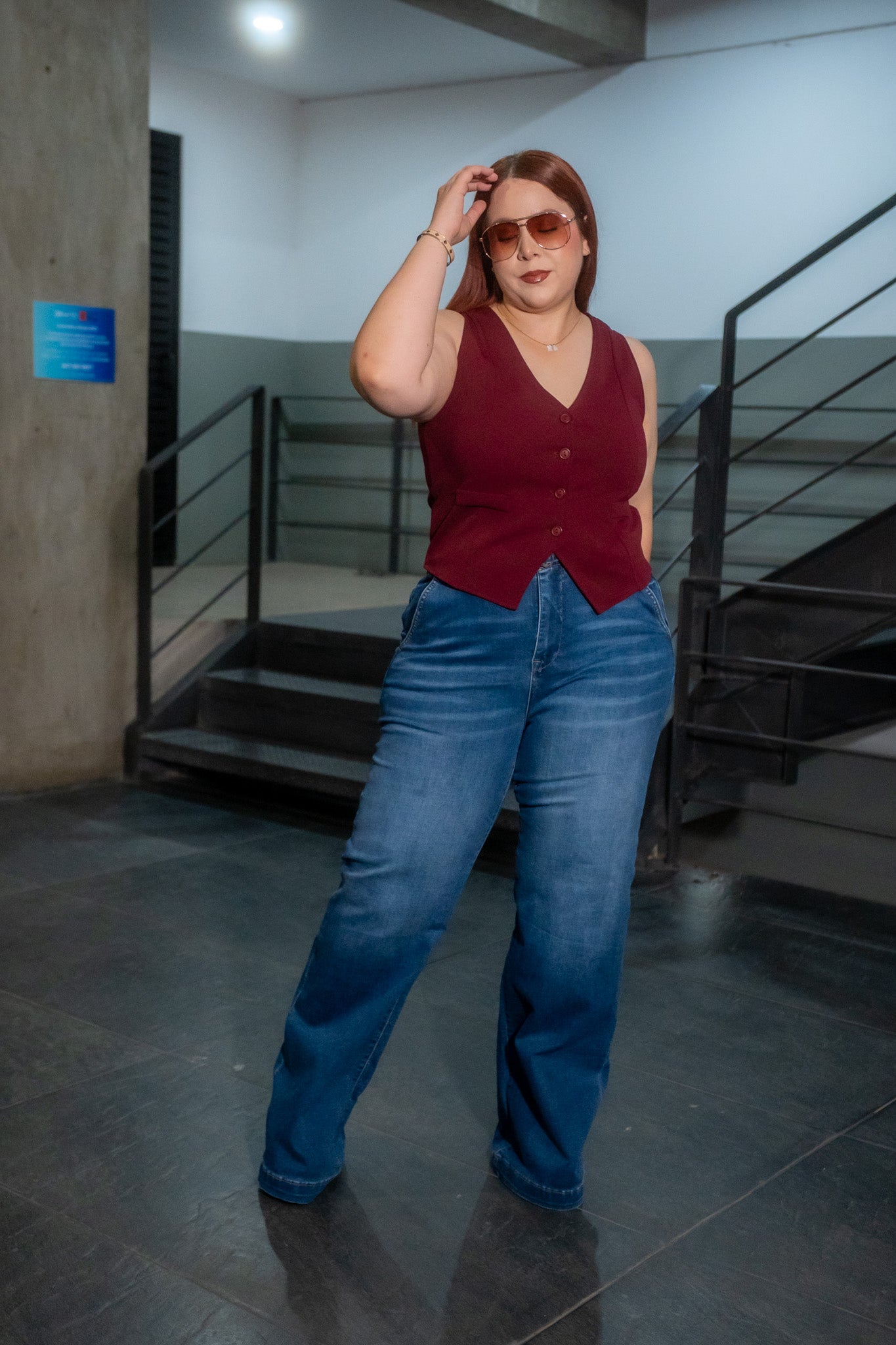 Jeans wide leg c/cinto osc