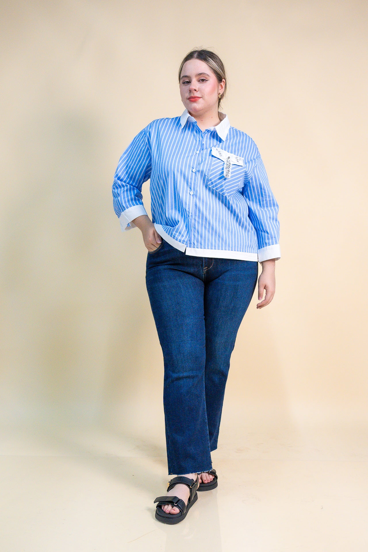 Jeans recto azul obscuro