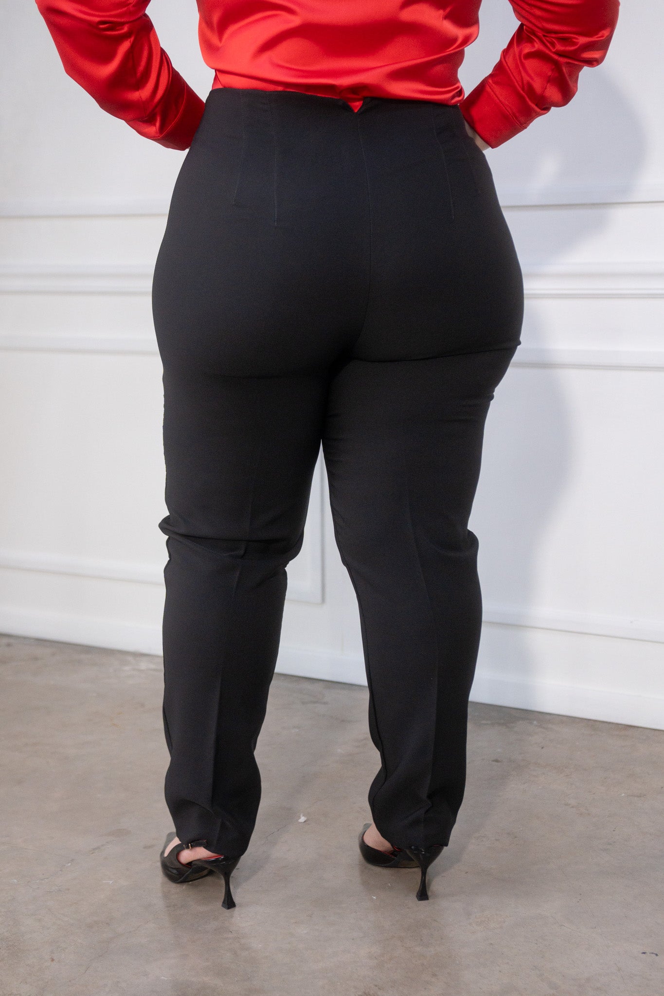 Pantalon tipo zara negro