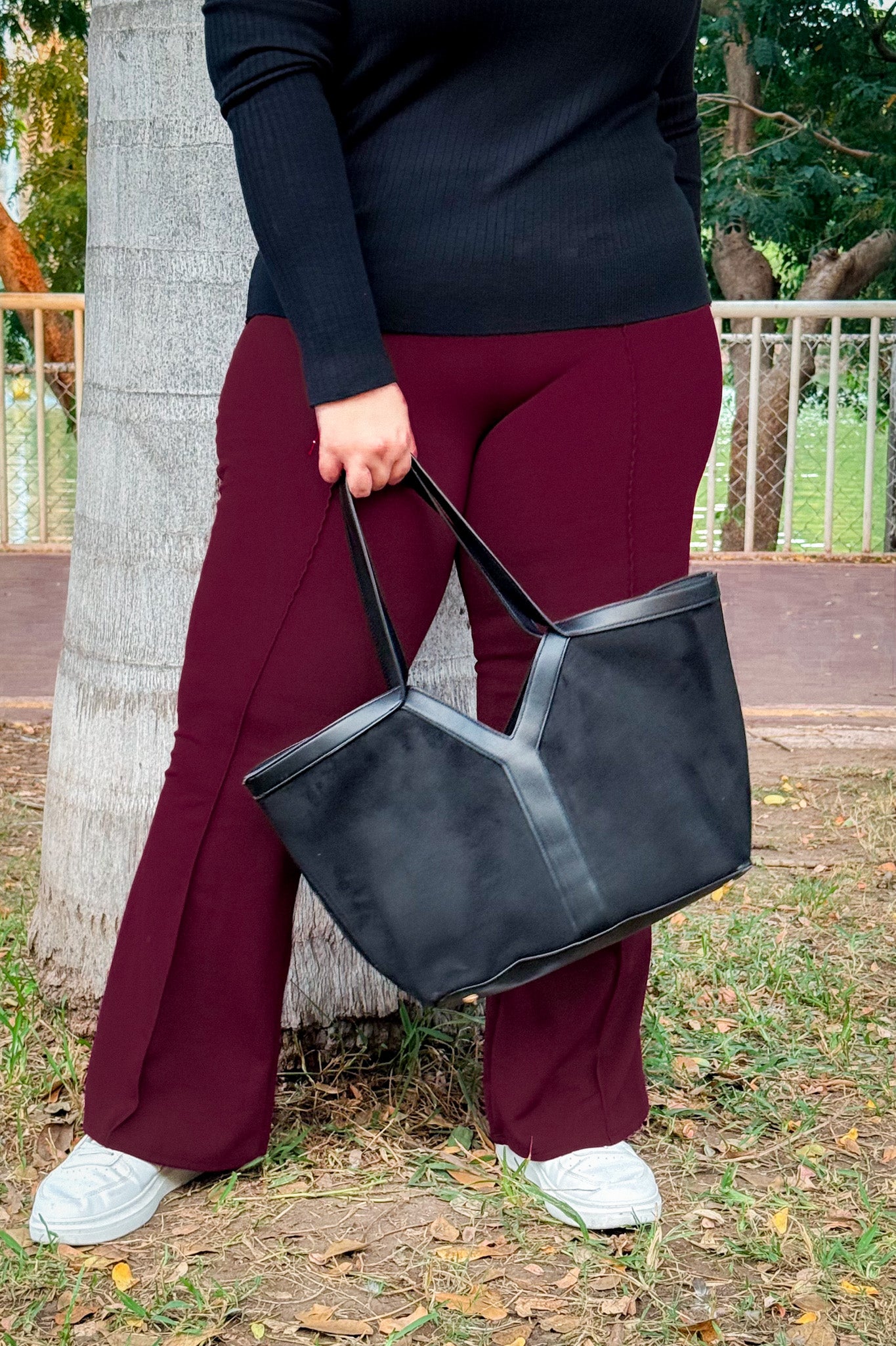 Pantalon de vestir campana tinto