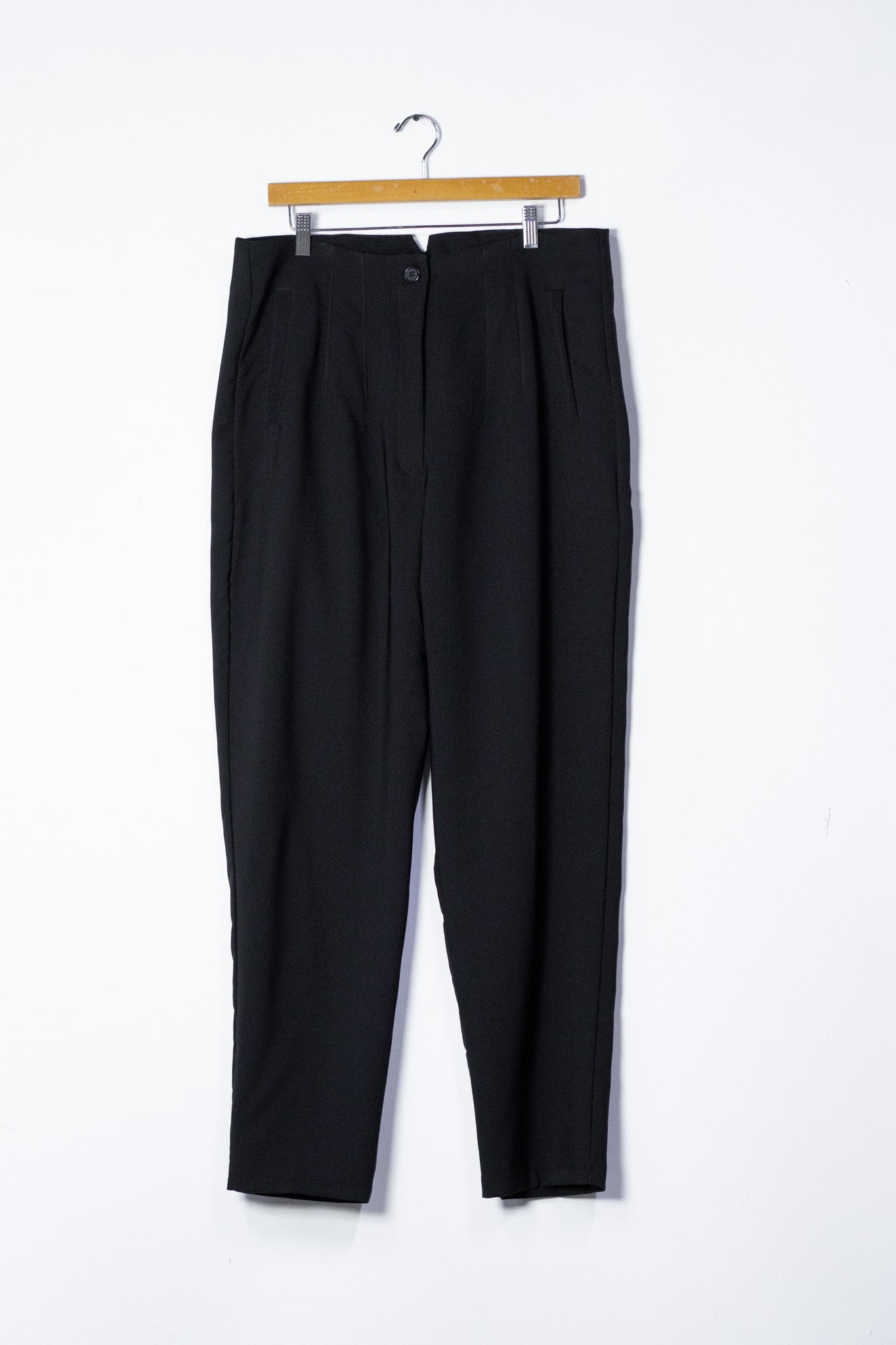 Pantalon tipo zara negro
