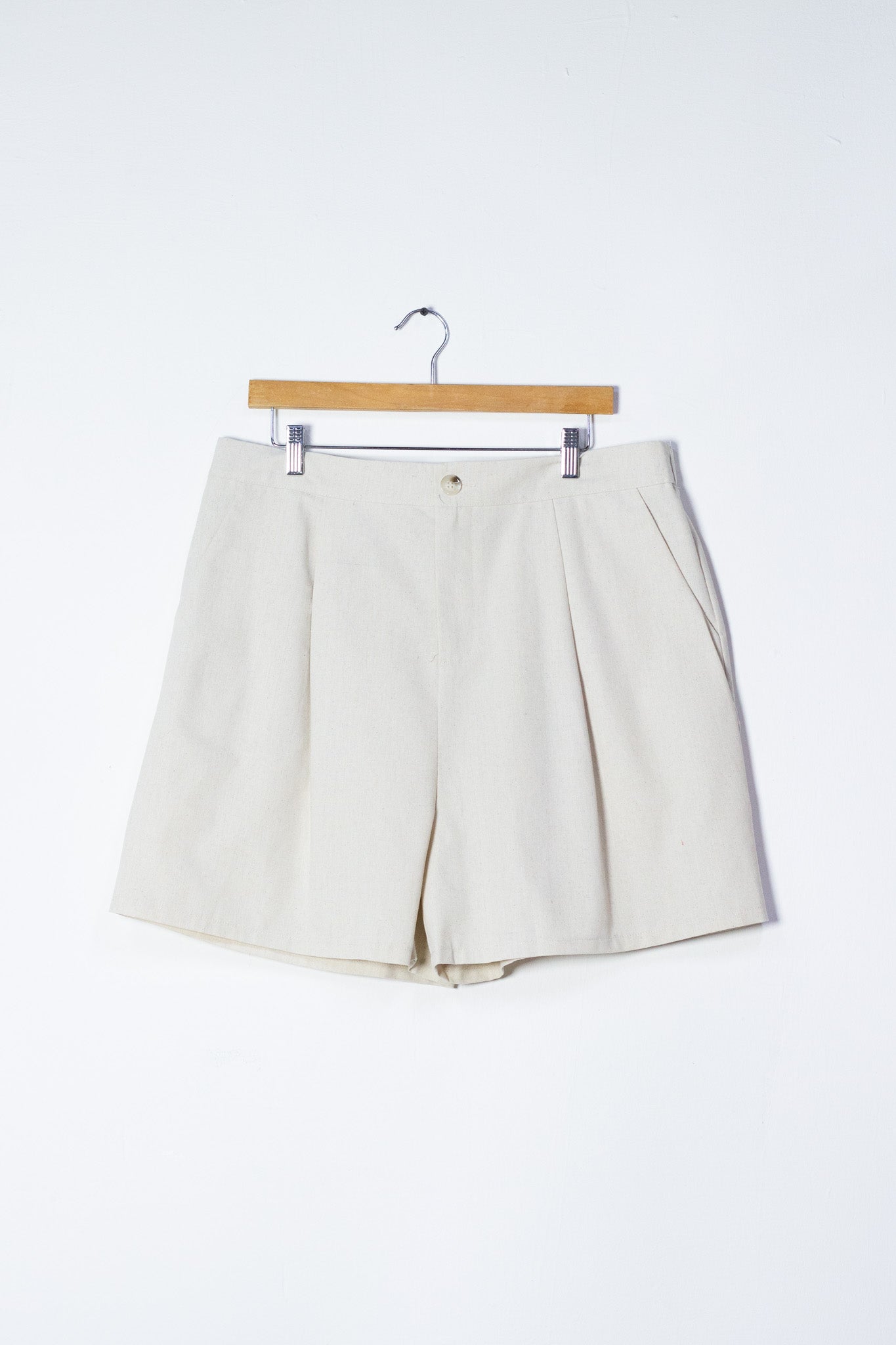 Short liso beige