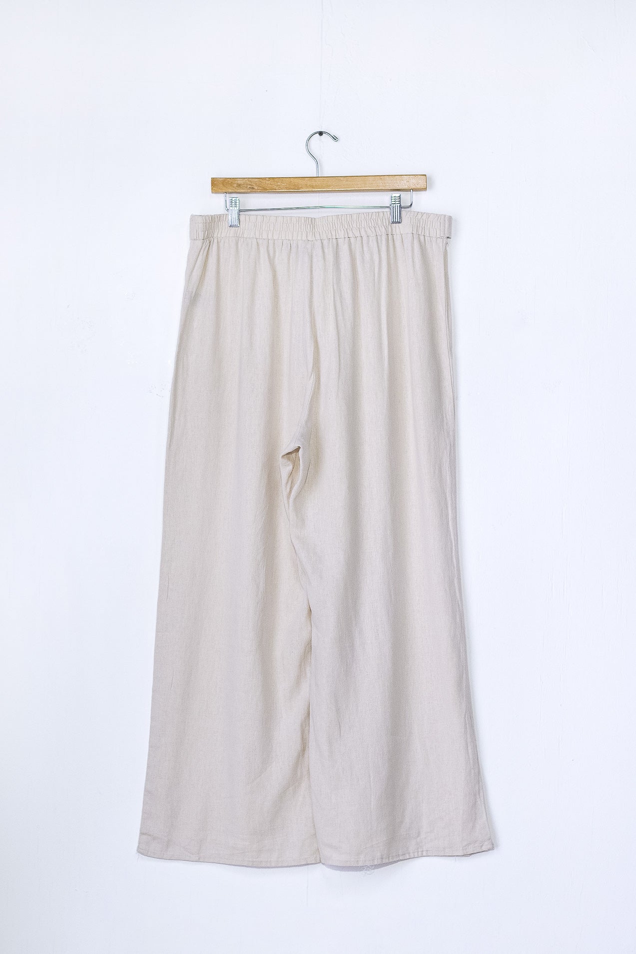 Pantalon Lino Beige con Cinturón