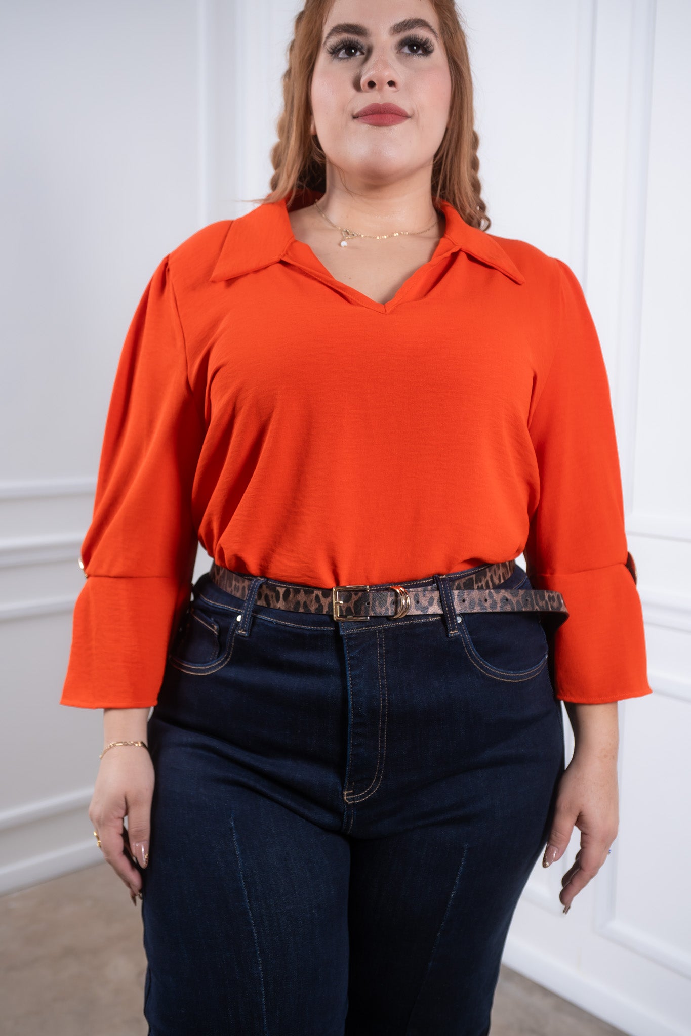 Blusa lisa manga 3/4 c/boton