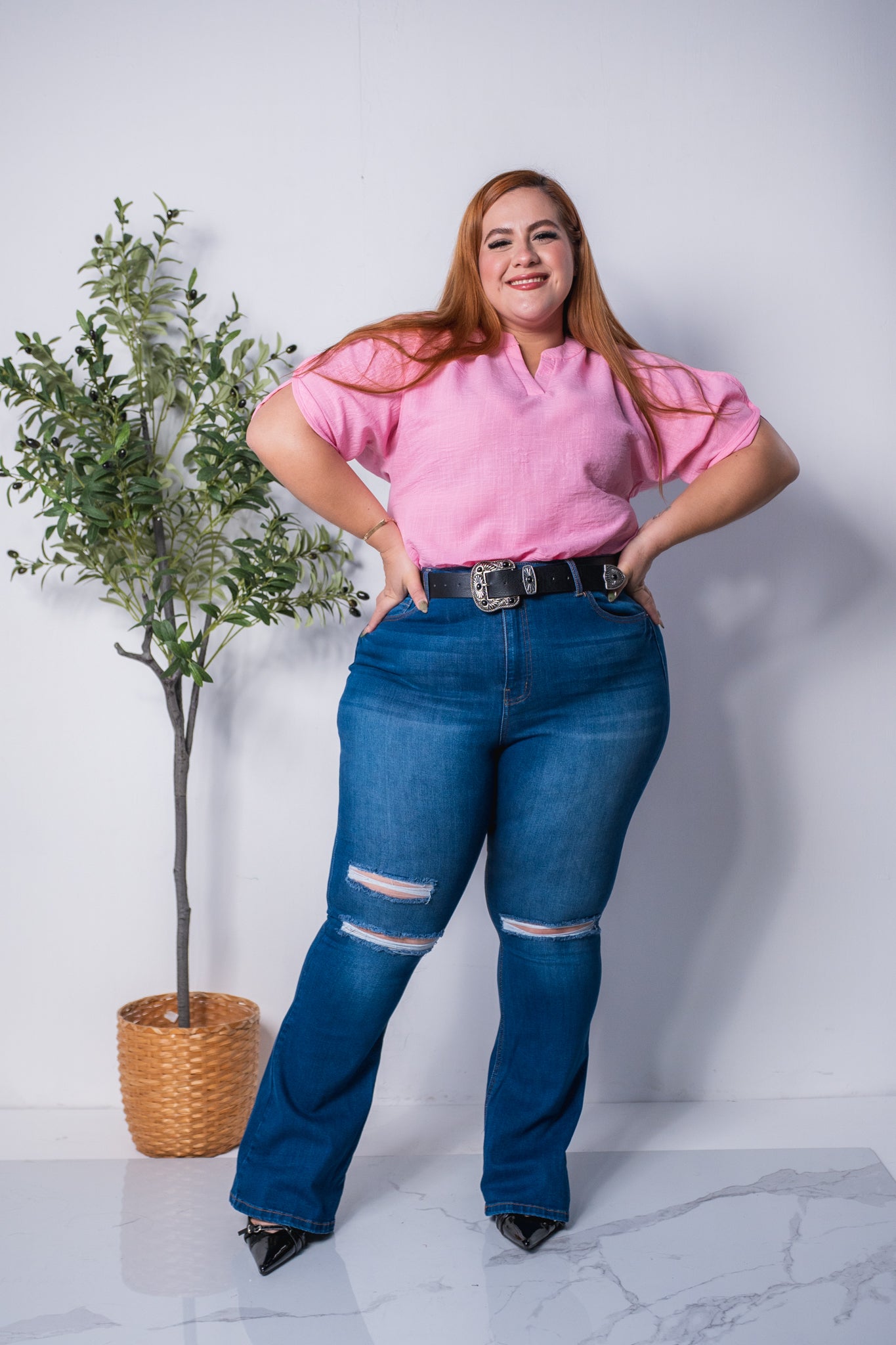 Blusa lisa cuello V rosa