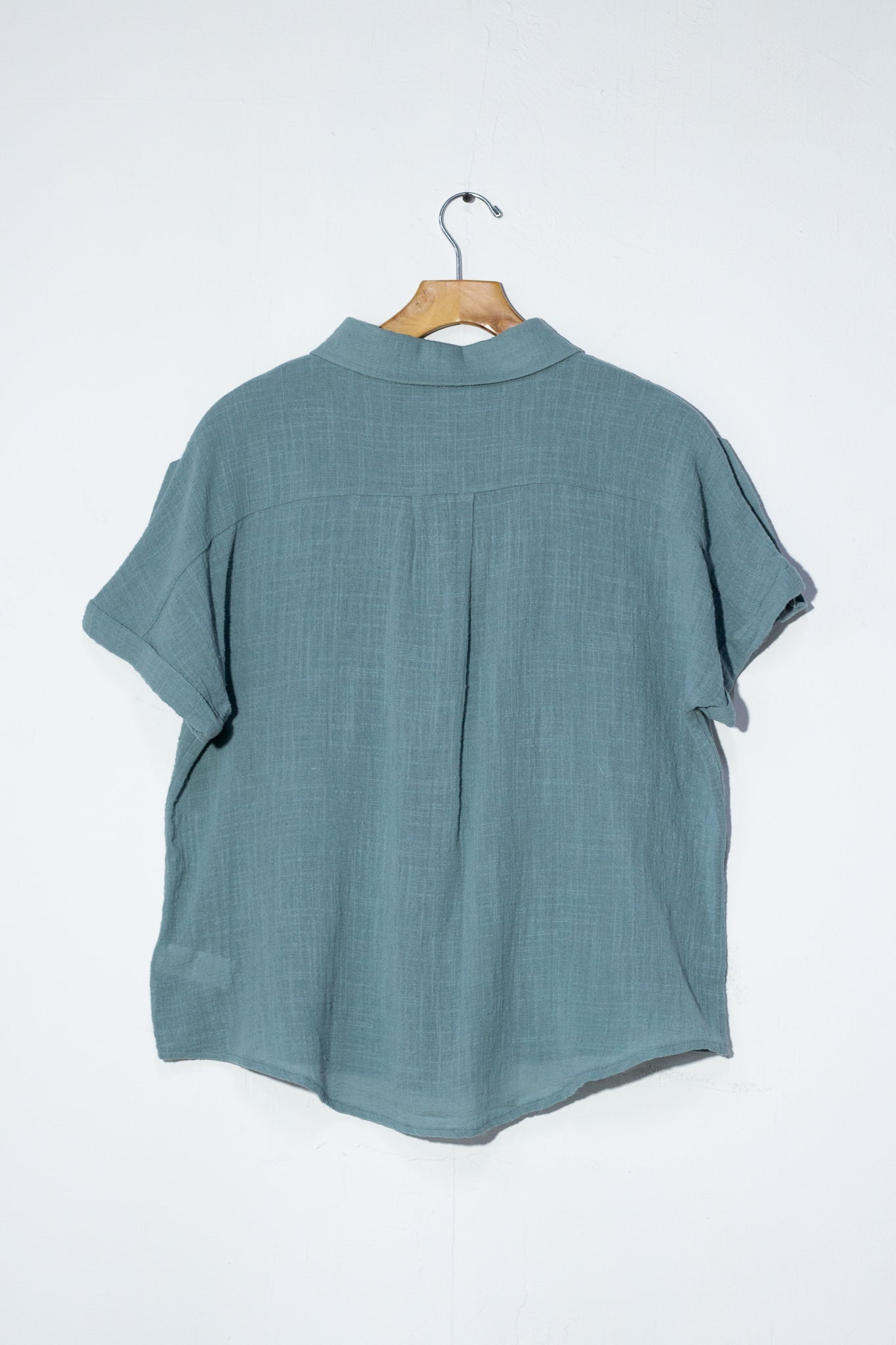 Camisa de algodon lisa