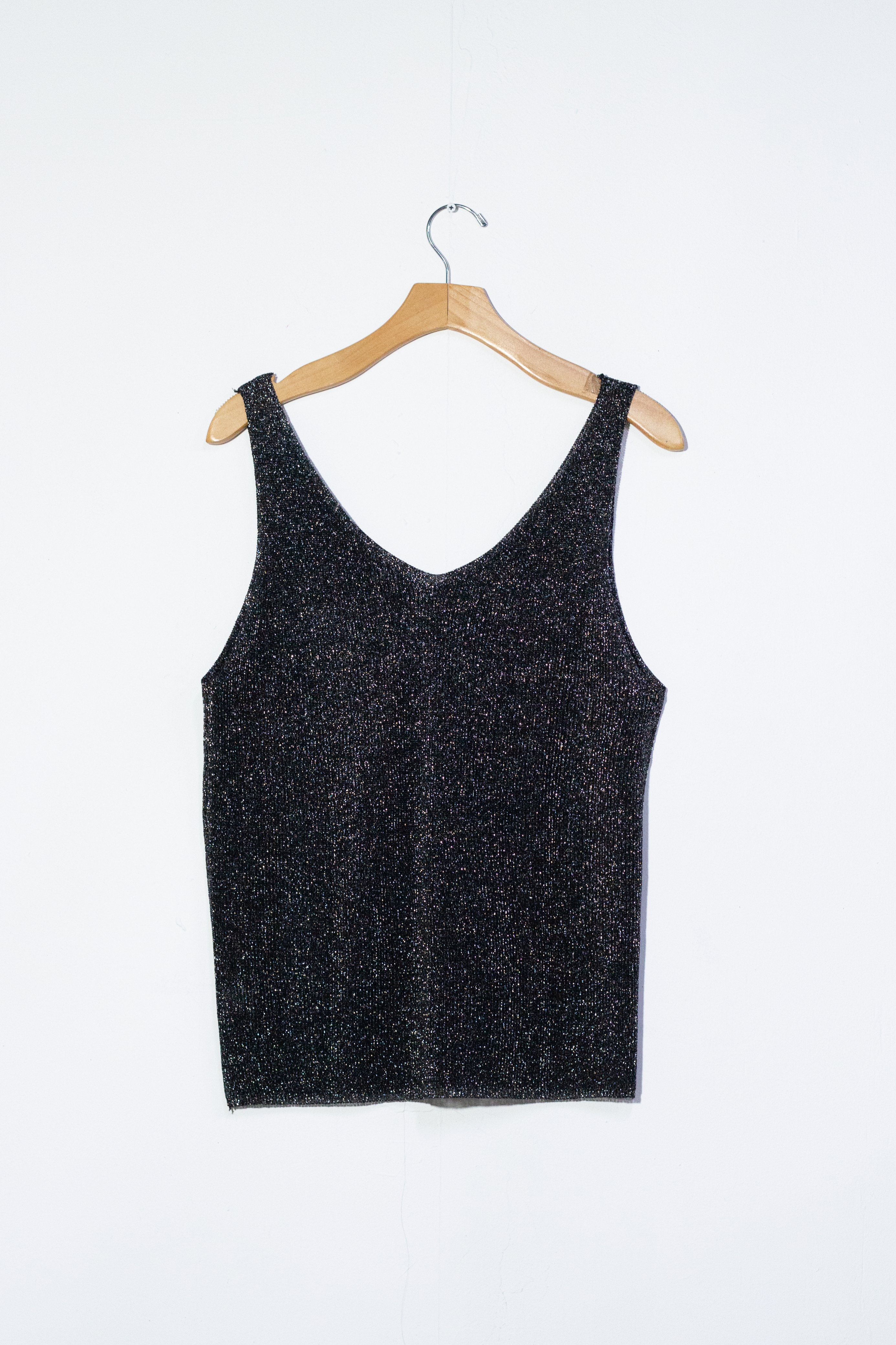 Blusa tirantes piedras neg