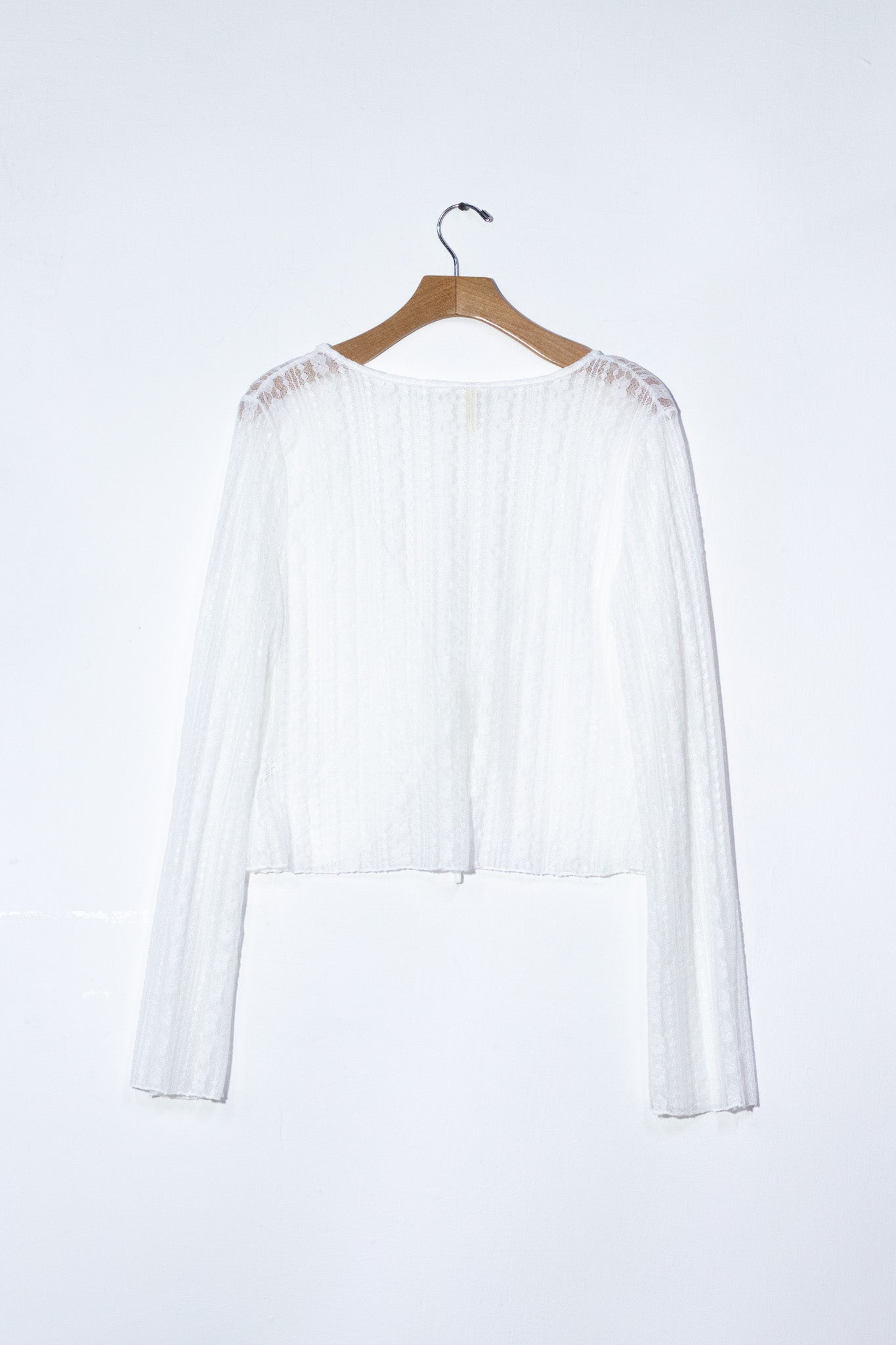 Blusa de encaje blanca
