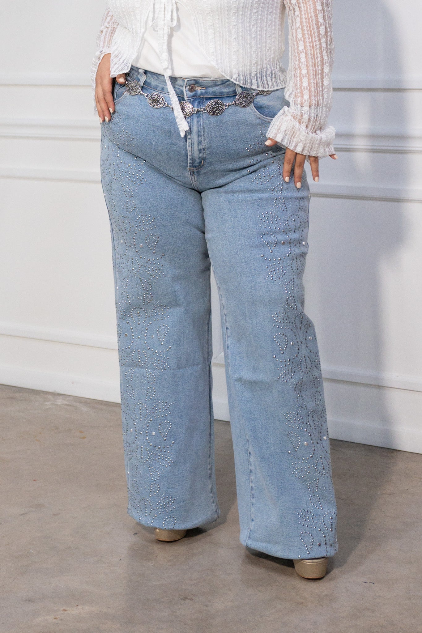 Jeans recto c/estoperoles