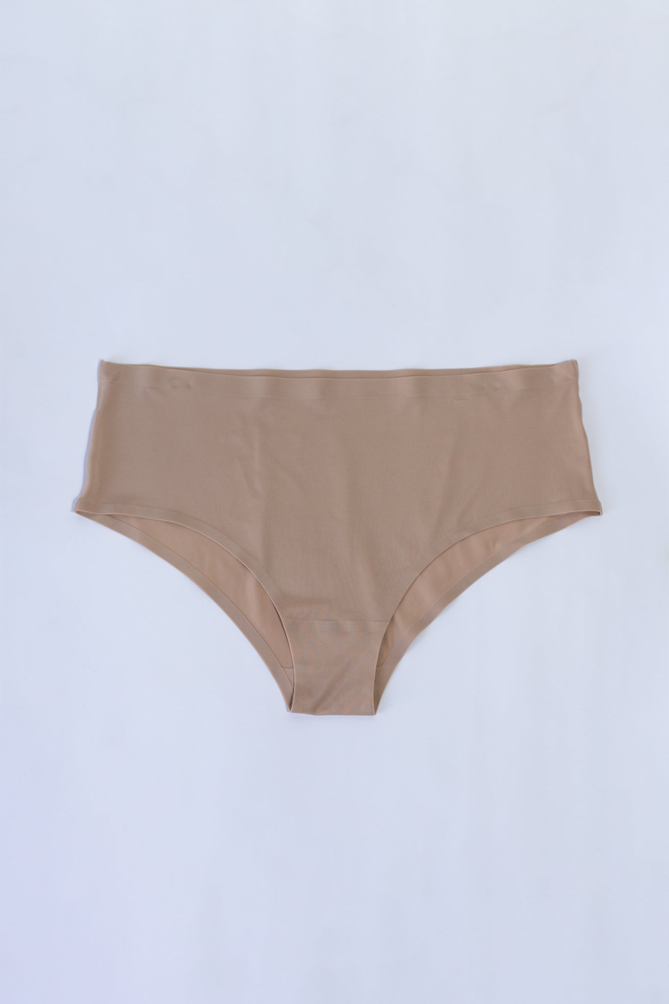 Panty liso sin costura