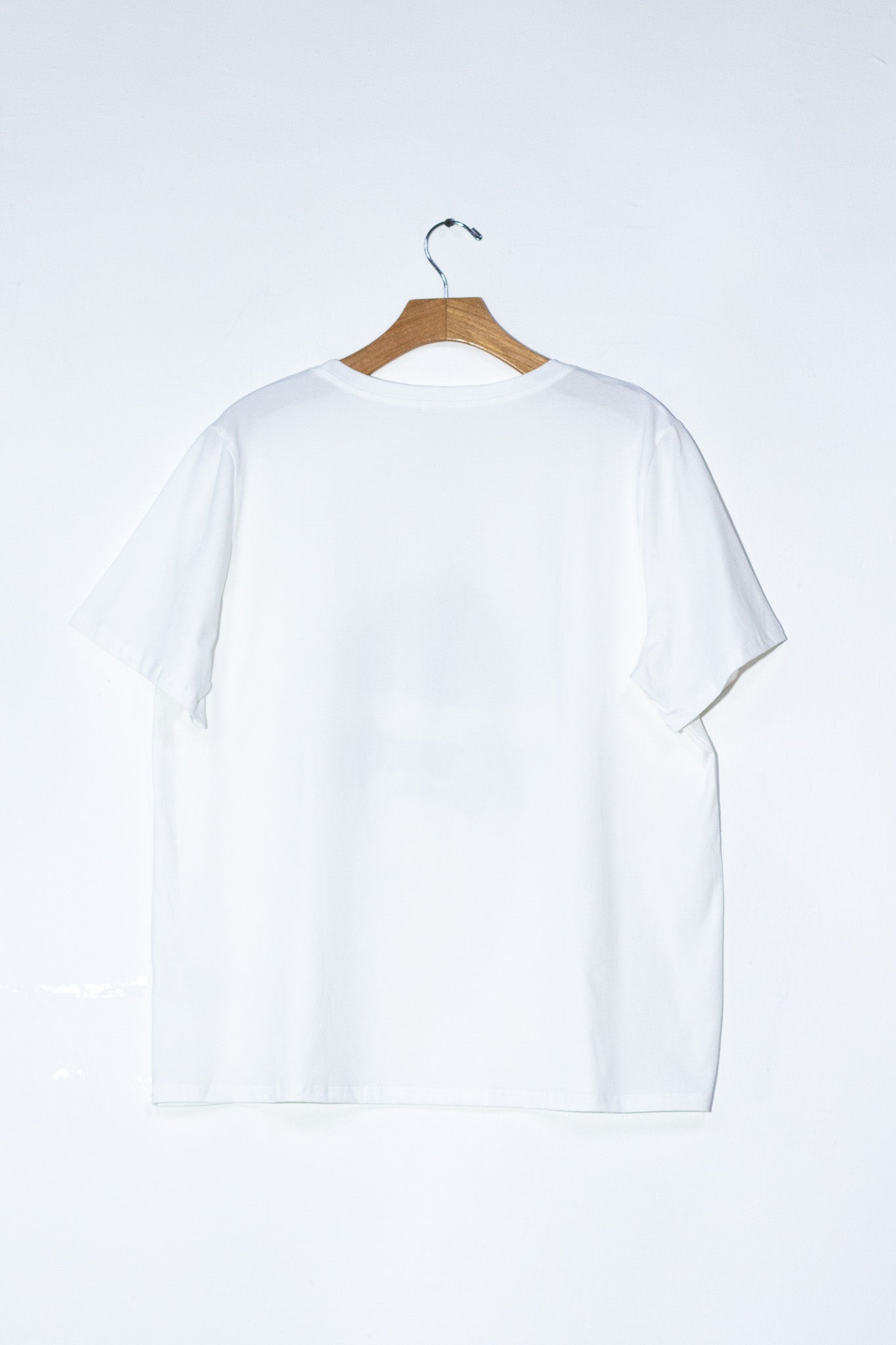 Playera sombrero con piedras